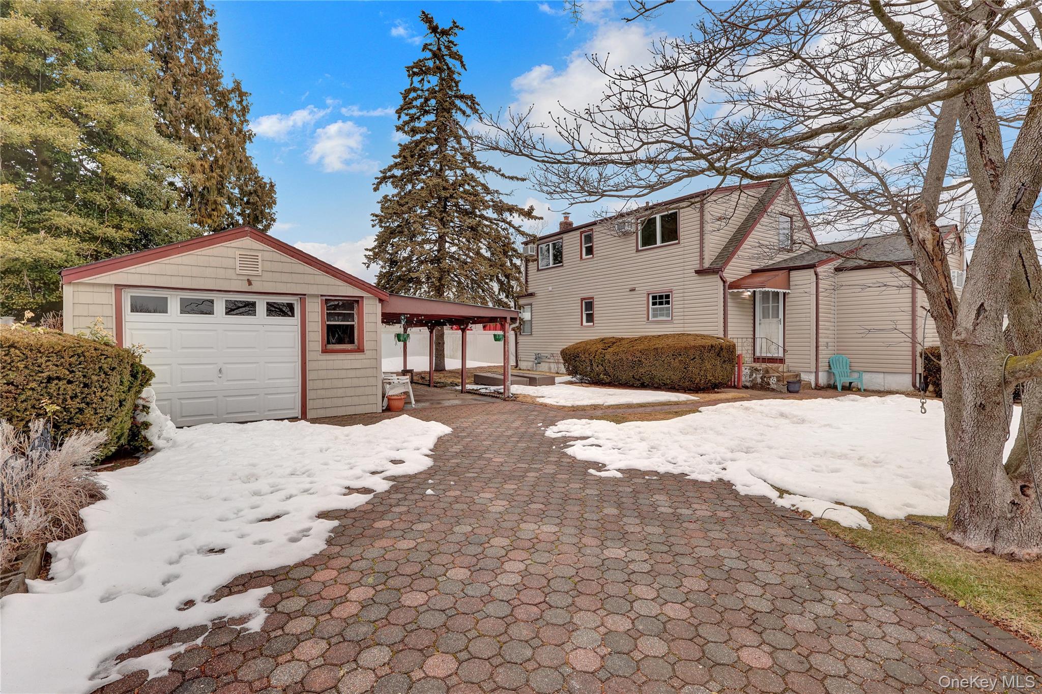 2242 6th Street, East Meadow, NY 11554