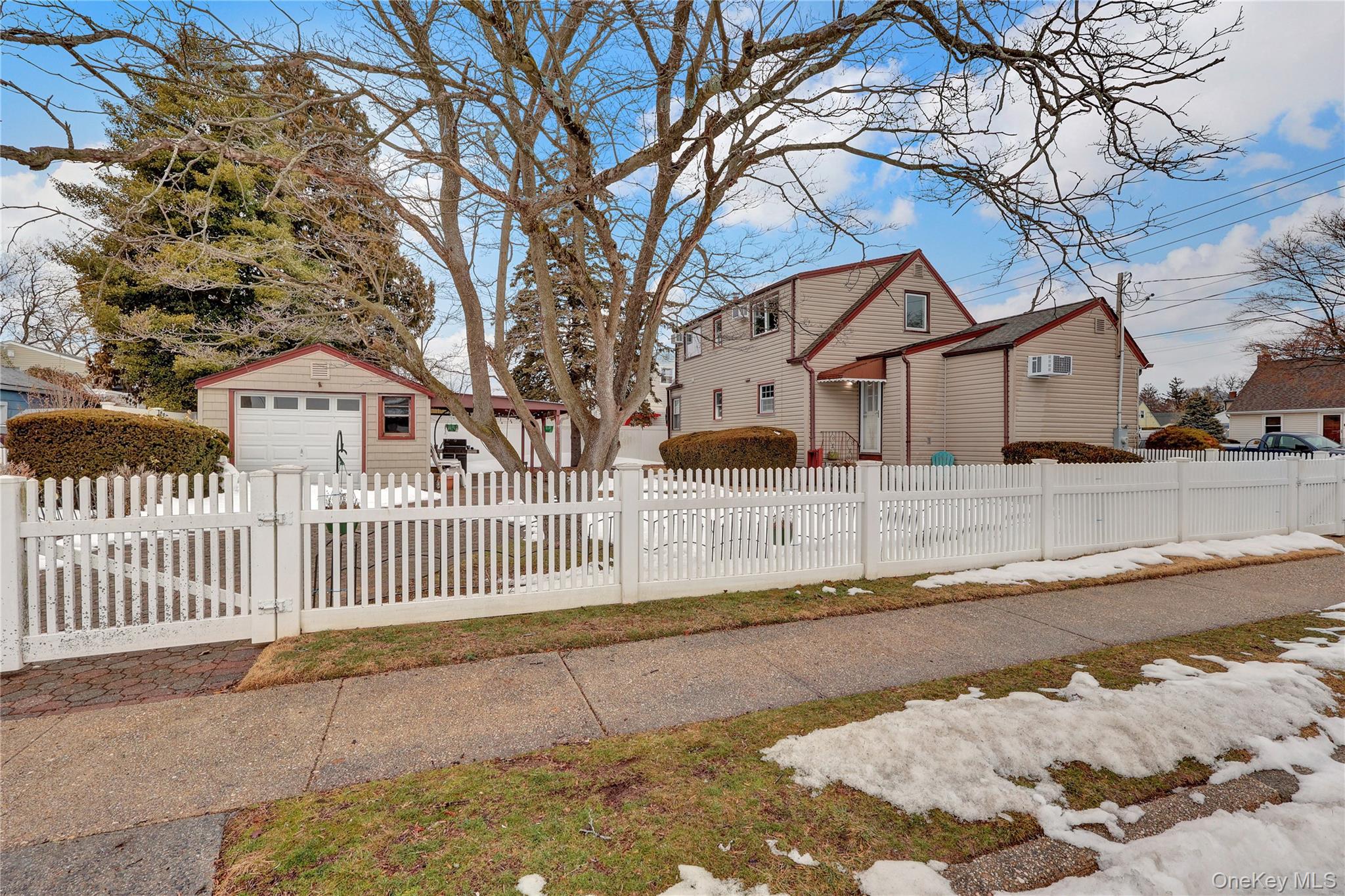 2242 6th Street, East Meadow, NY 11554