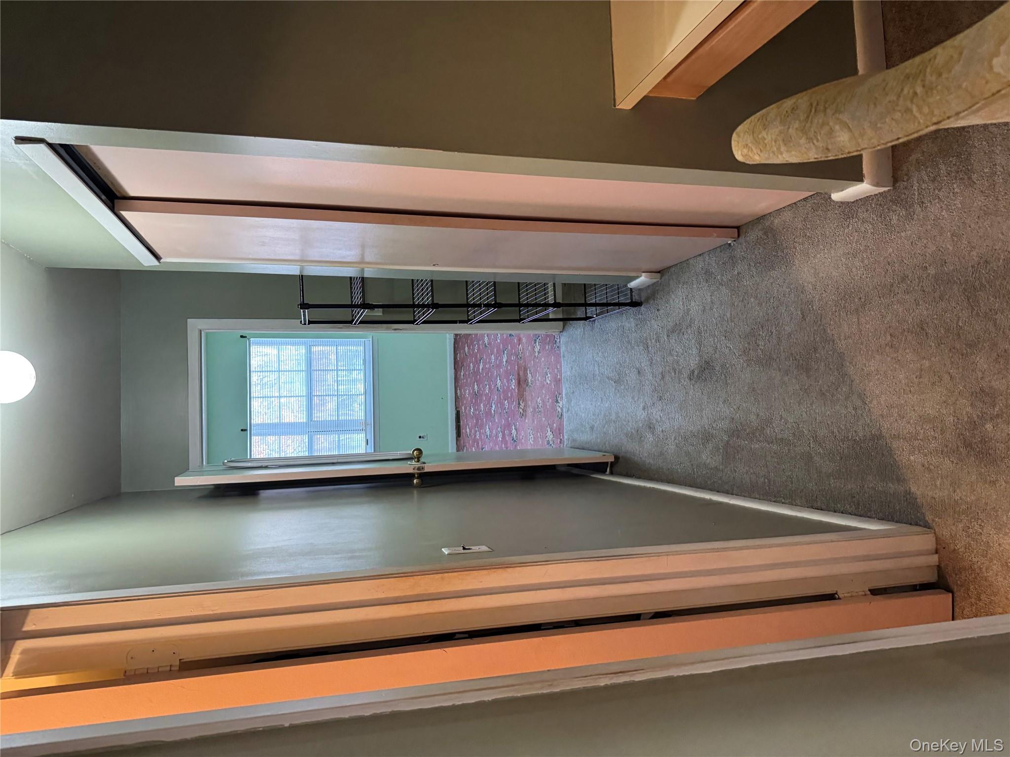 511 Race Place, Oakdale, NY 11769