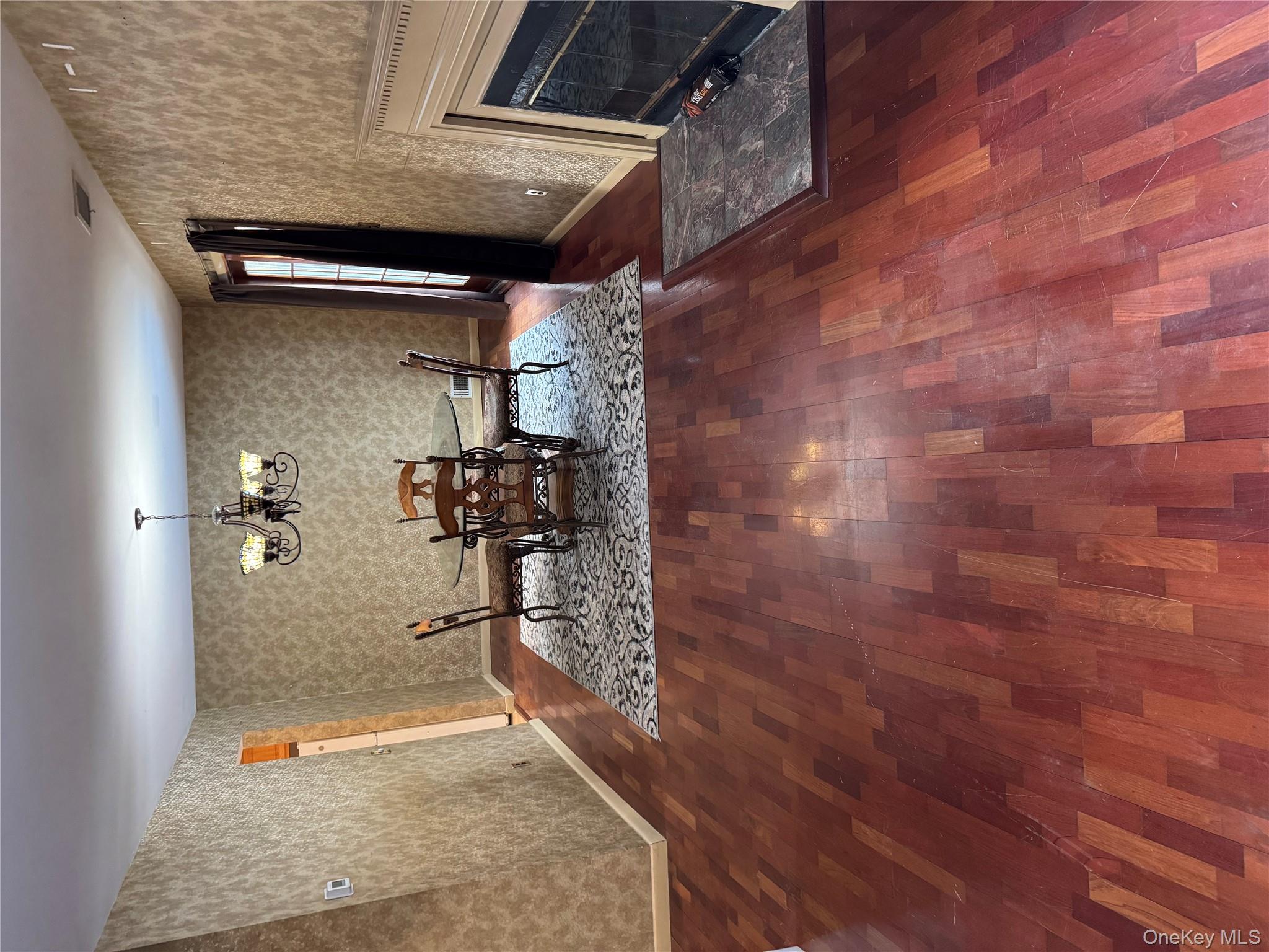 511 Race Place, Oakdale, NY 11769