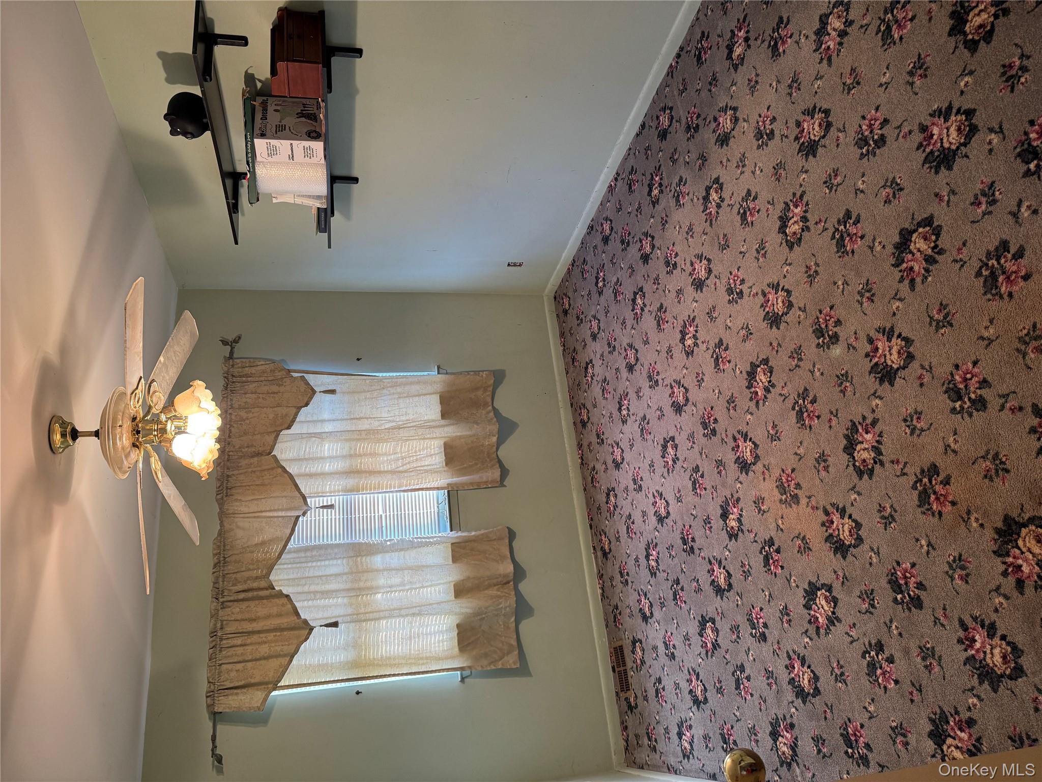 511 Race Place, Oakdale, NY 11769