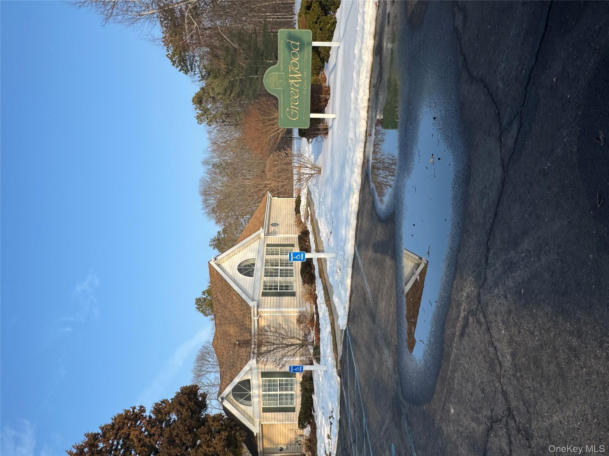 511 Race Place # 511, Oakdale, NY 11769