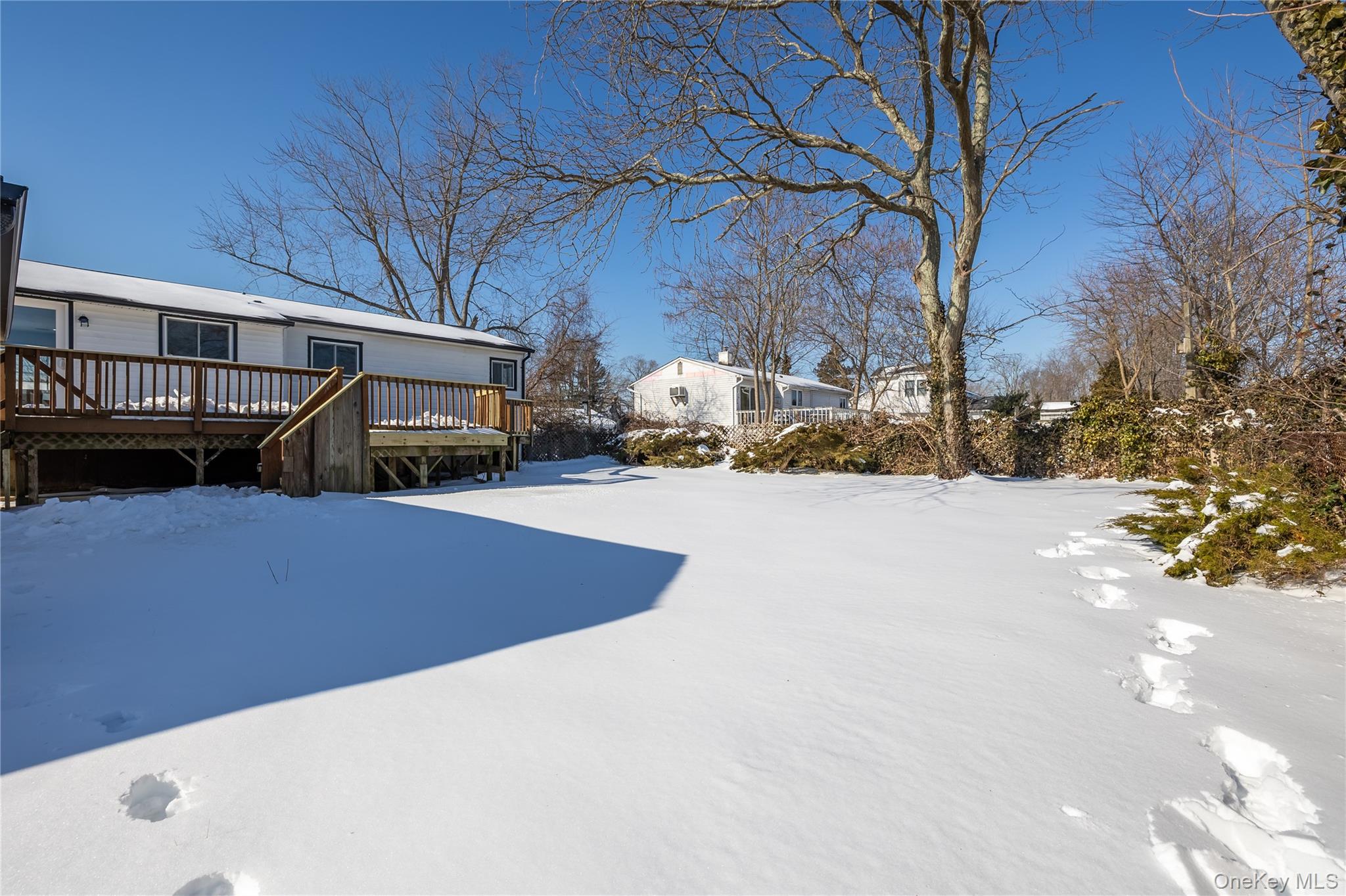 3103 Falcon Avenue, Medford, NY 11763