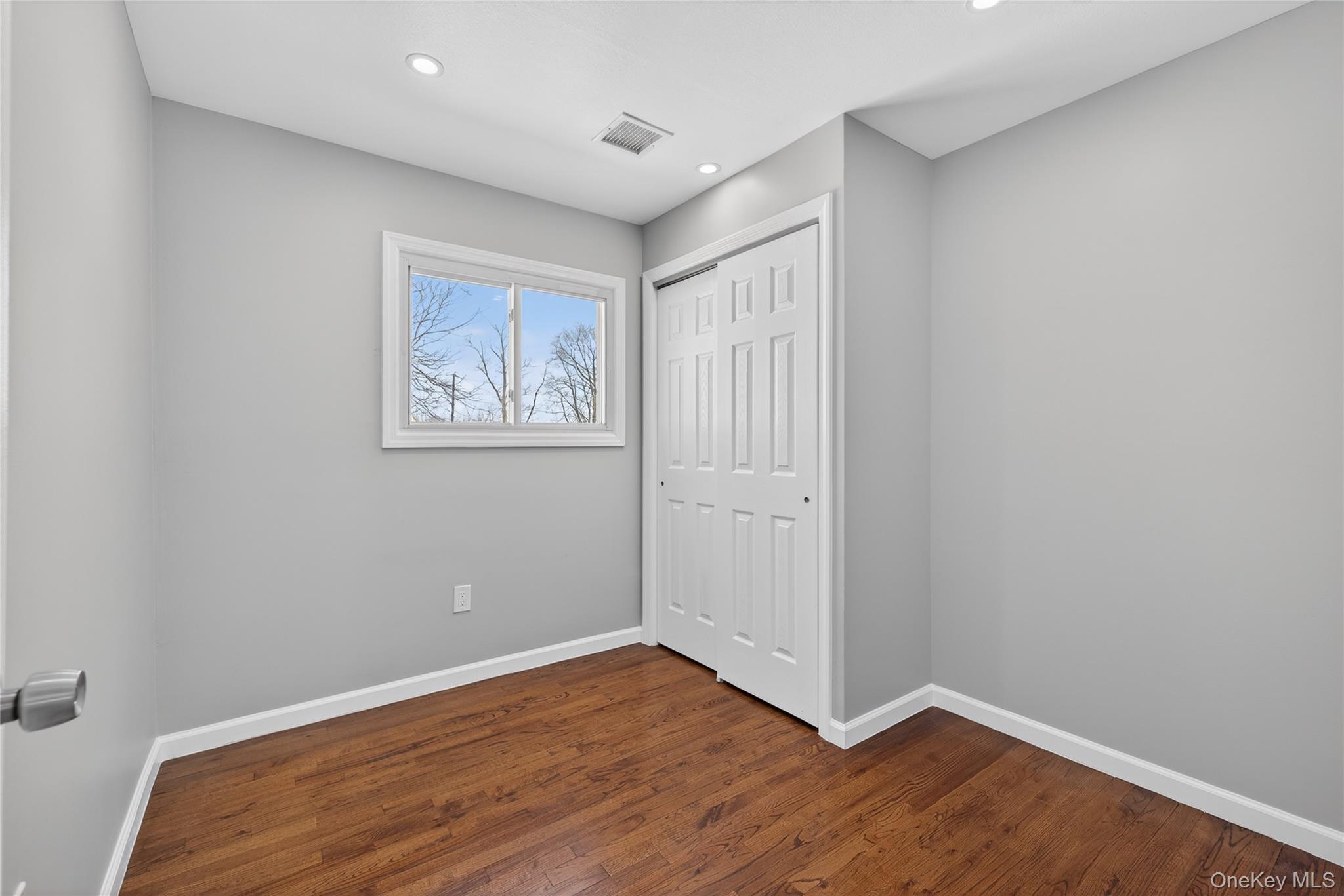 3103 Falcon Avenue, Medford, NY 11763