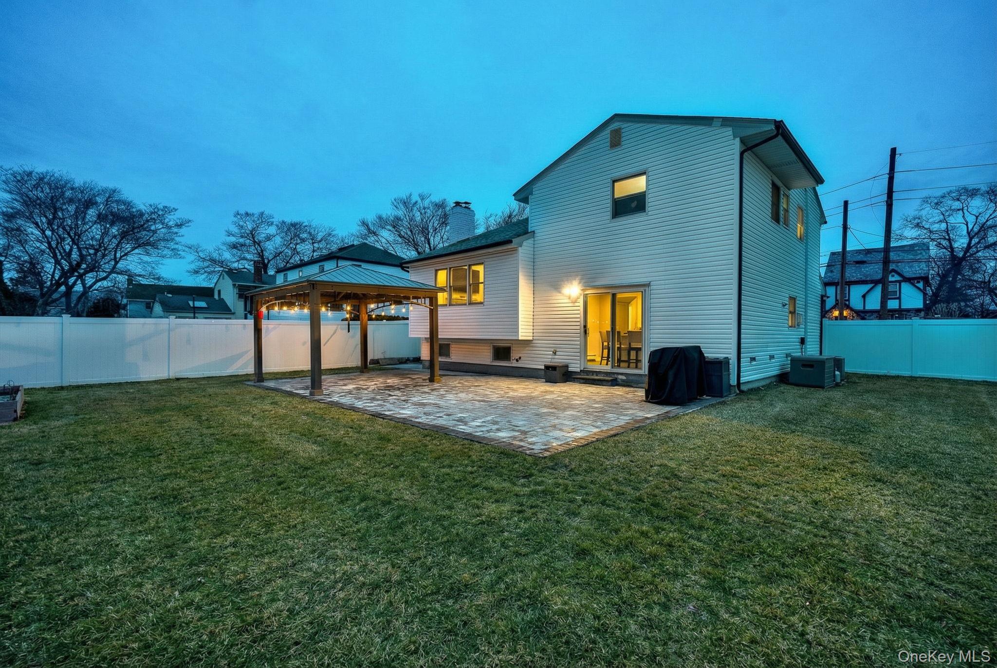 2550 Natta Boulevard, Bellmore, NY 11710