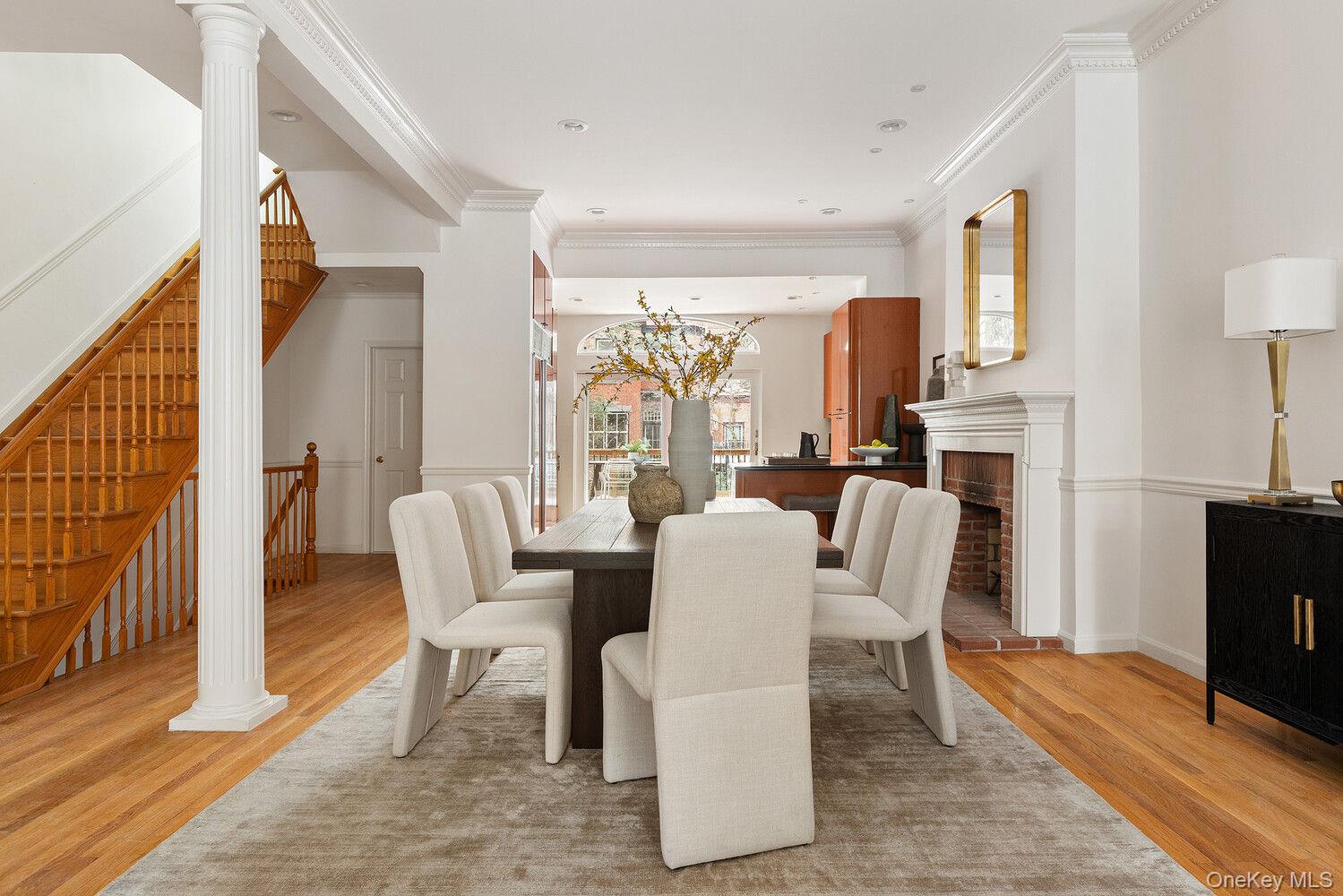 10 SIDNEY Place, Brooklyn, NY 11201