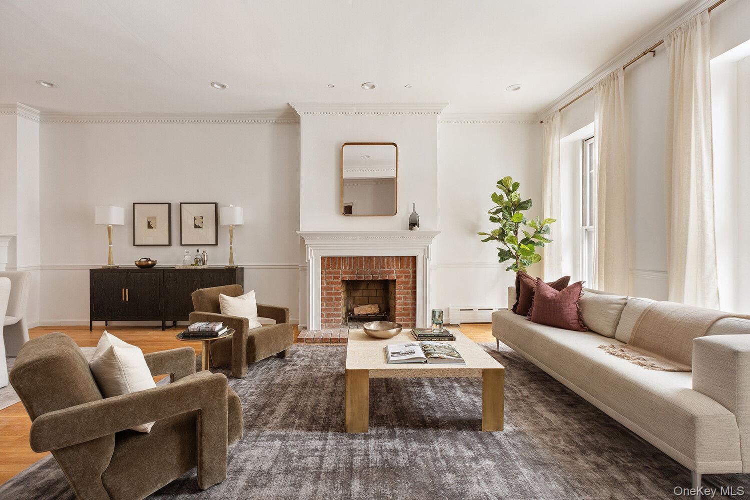 10 SIDNEY Place, Brooklyn, NY 11201