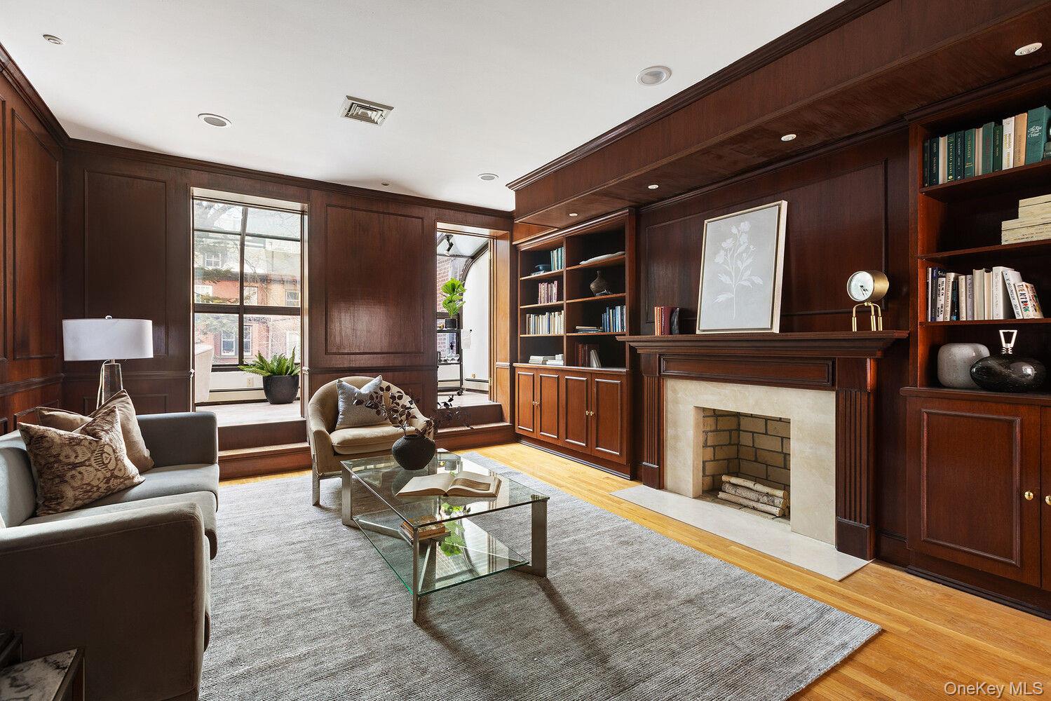 10 SIDNEY Place, Brooklyn, NY 11201