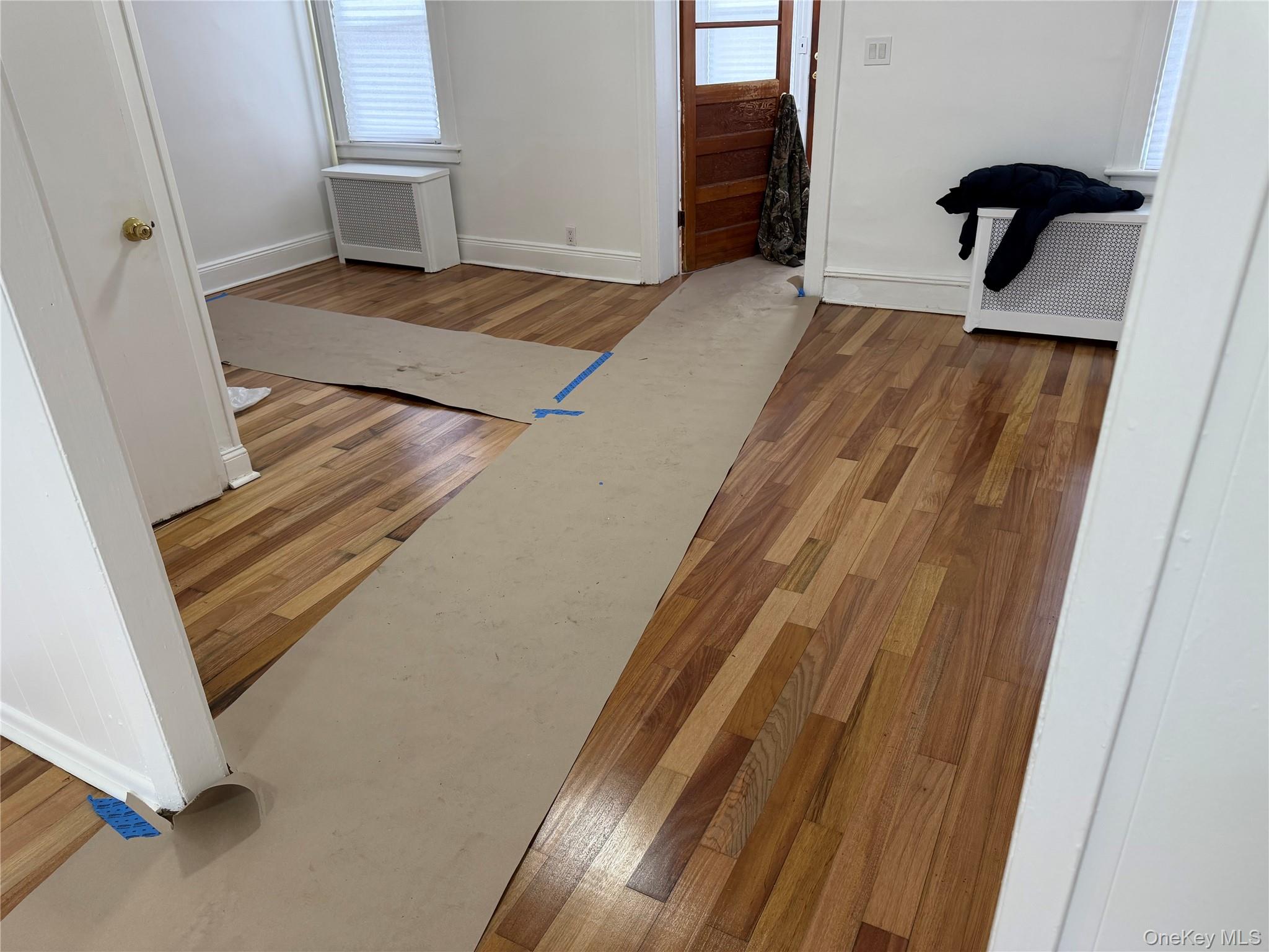 92-55 215th Place, Queens Village, NY 11428