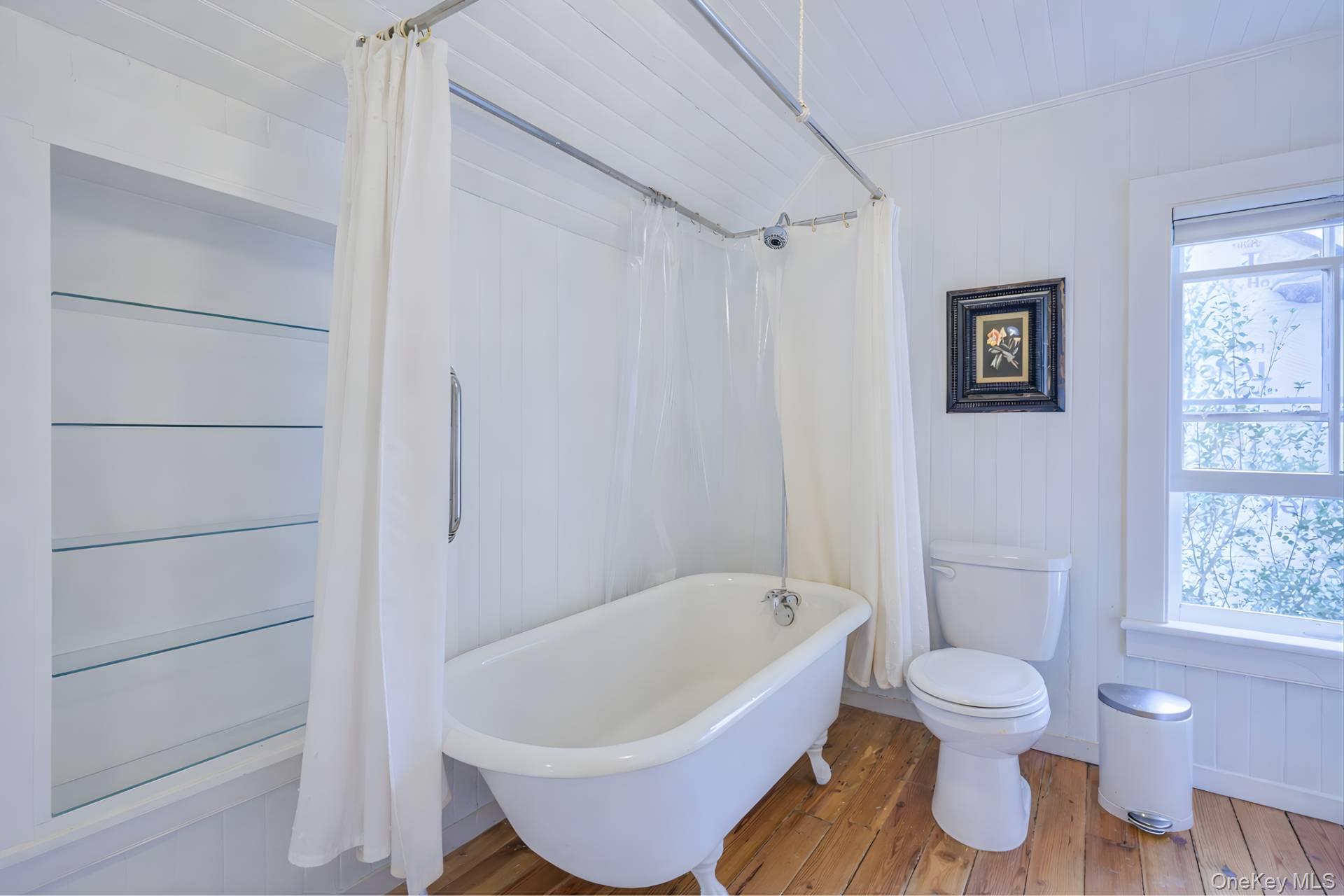 179 Elm Street, Southampton, NY 11968