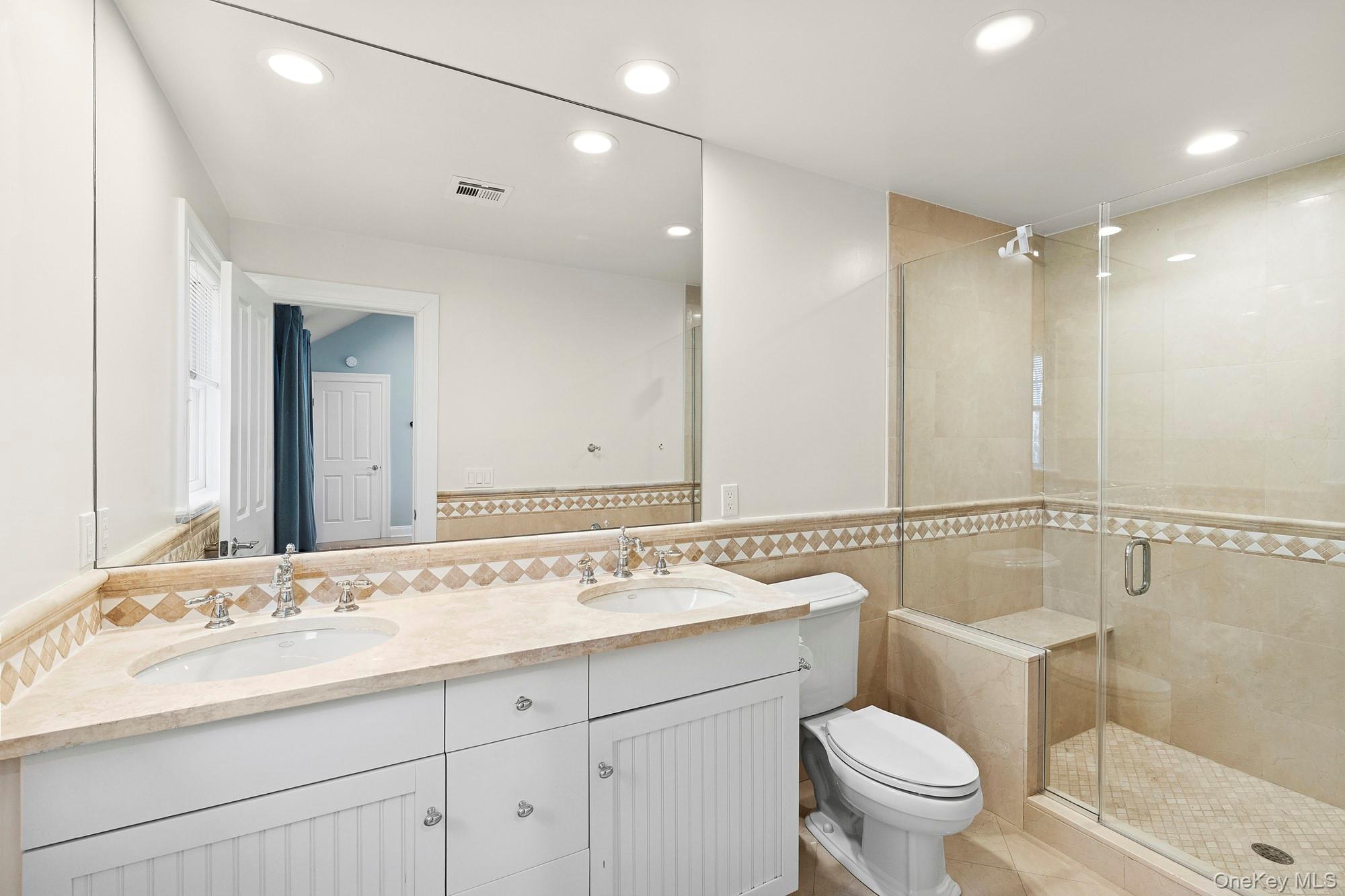 11 Bay View Drive, Hampton Bays, NY 11946