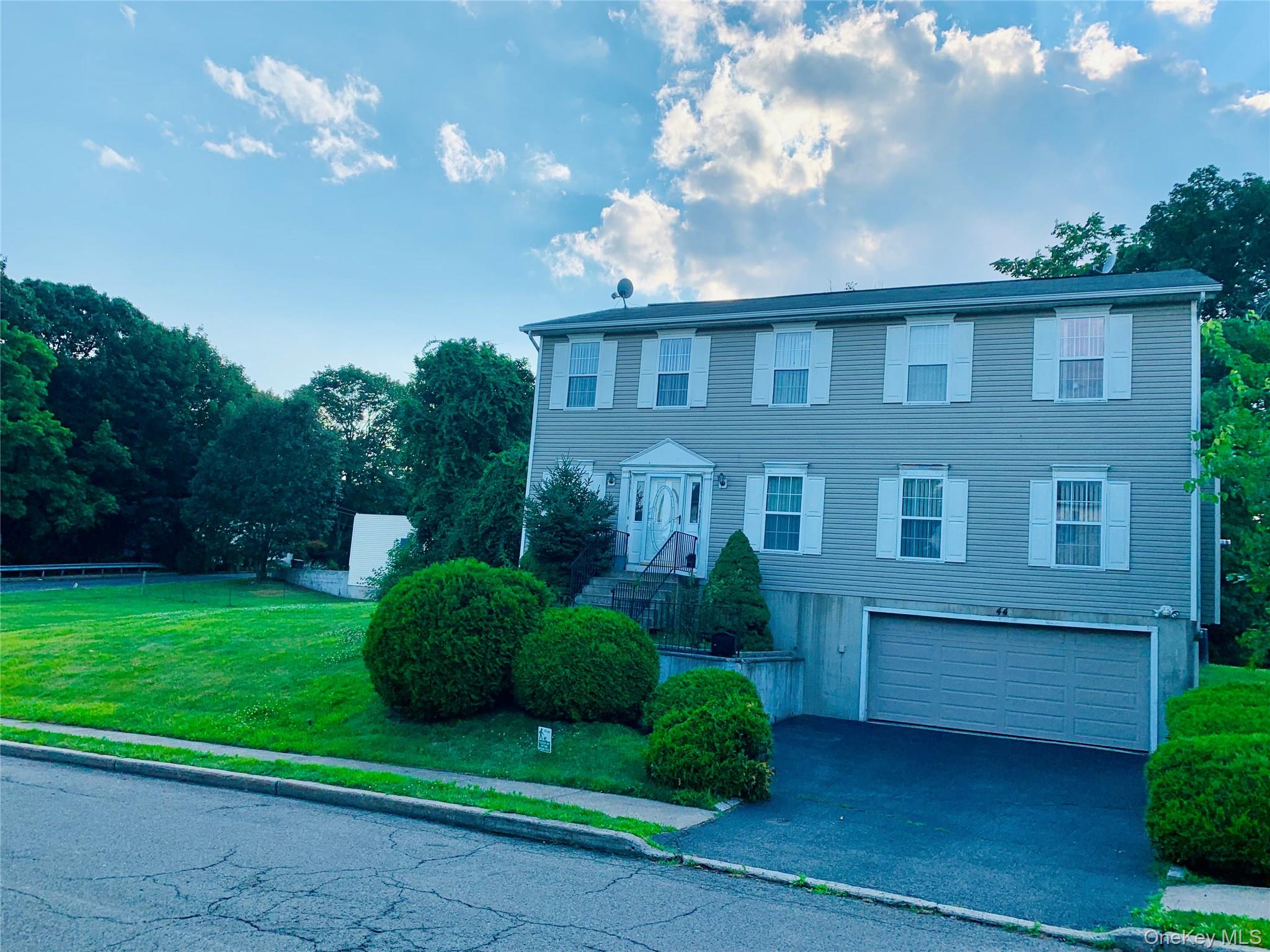 44 Greenvale Circle, White Plains, NY 10607