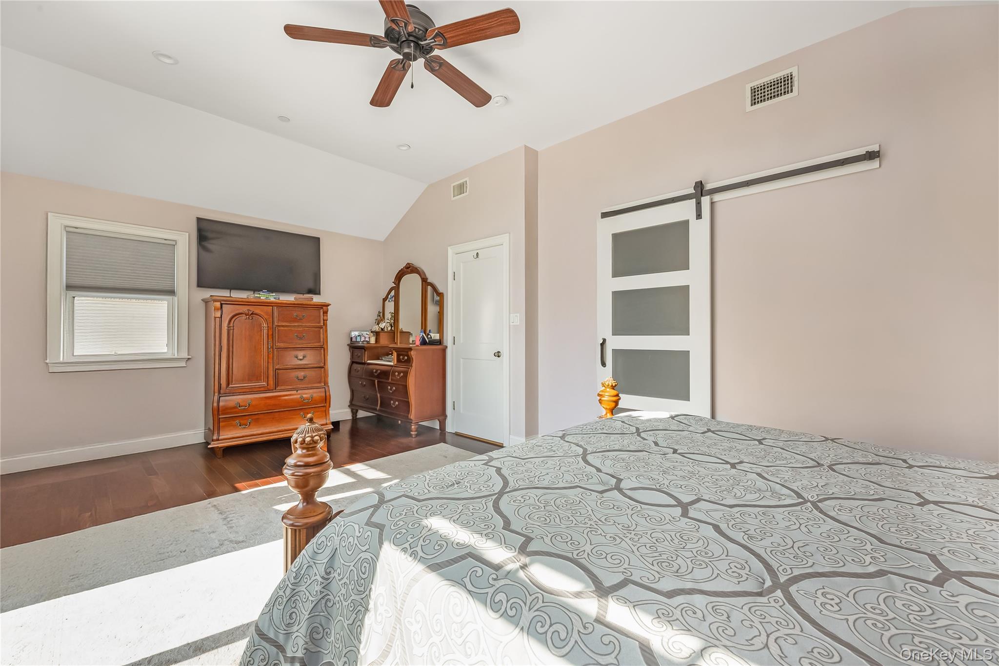 24 North Boulevard, East Rockaway, NY 11518