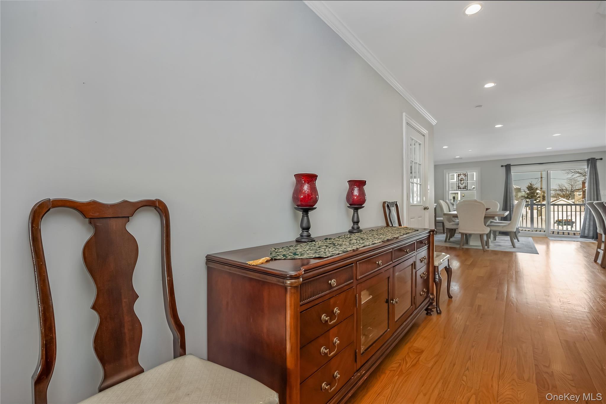 24 North Boulevard, East Rockaway, NY 11518