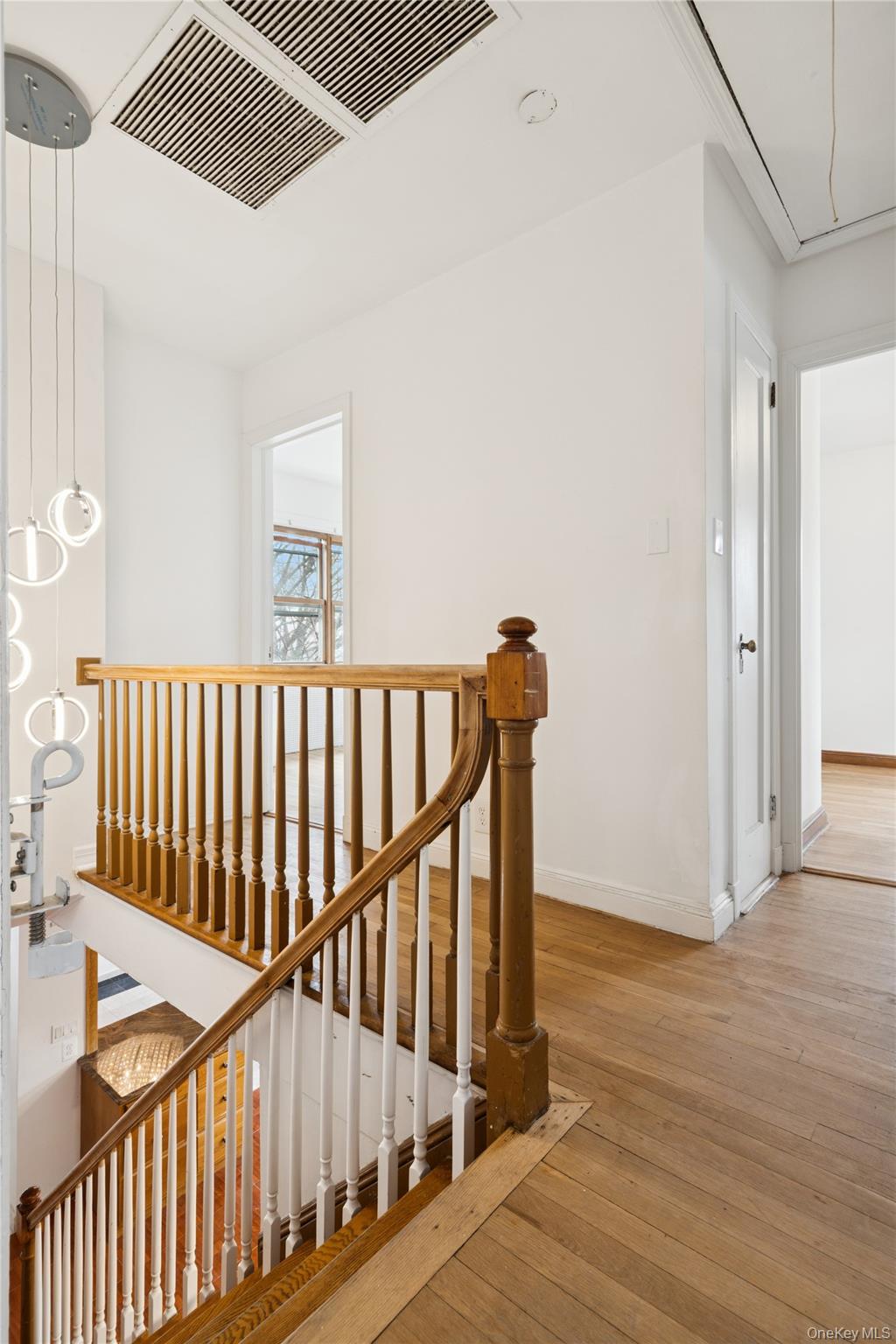 6015 Independence Avenue, Bronx, NY 10471