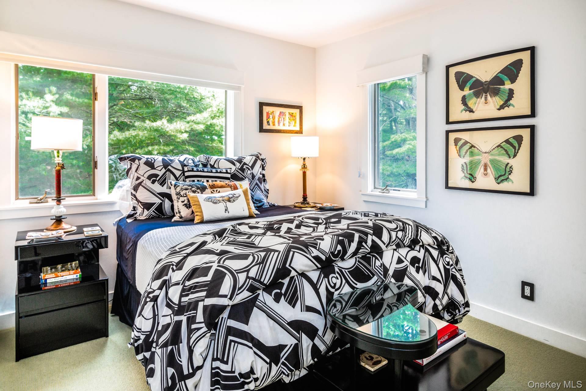 305 Two Holes Of Water Road, East Hampton, NY 11937