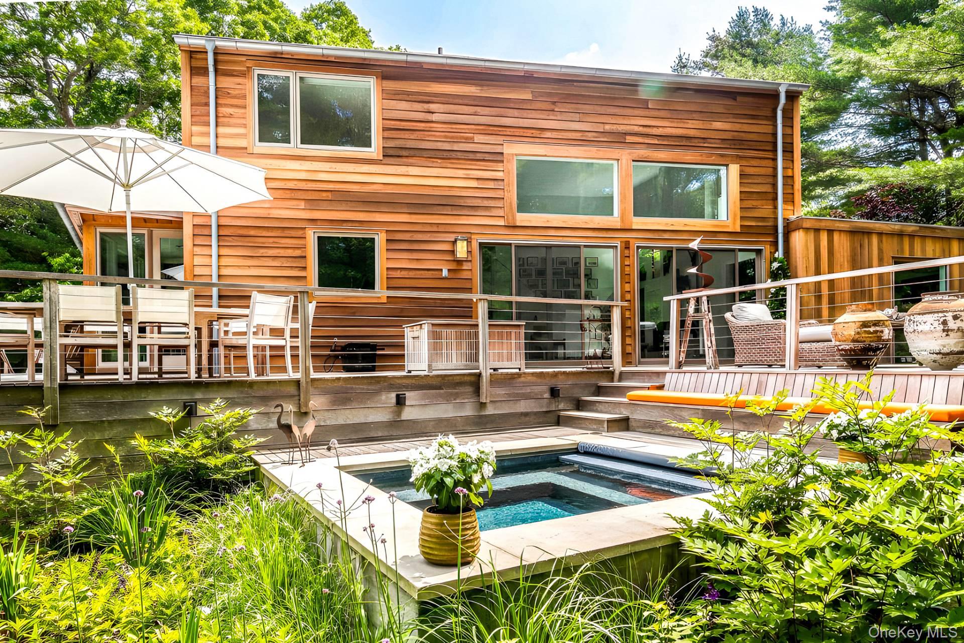 305 Two Holes Of Water Road, East Hampton, NY 11937