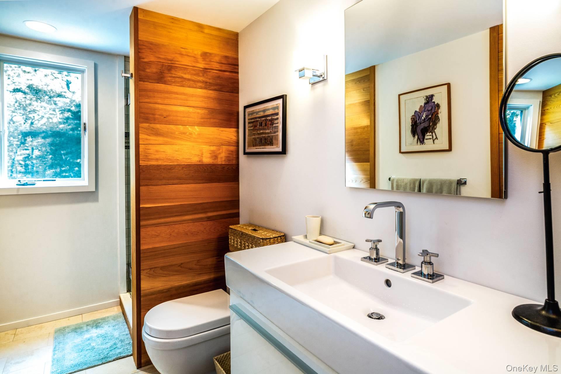 305 Two Holes Of Water Road, East Hampton, NY 11937