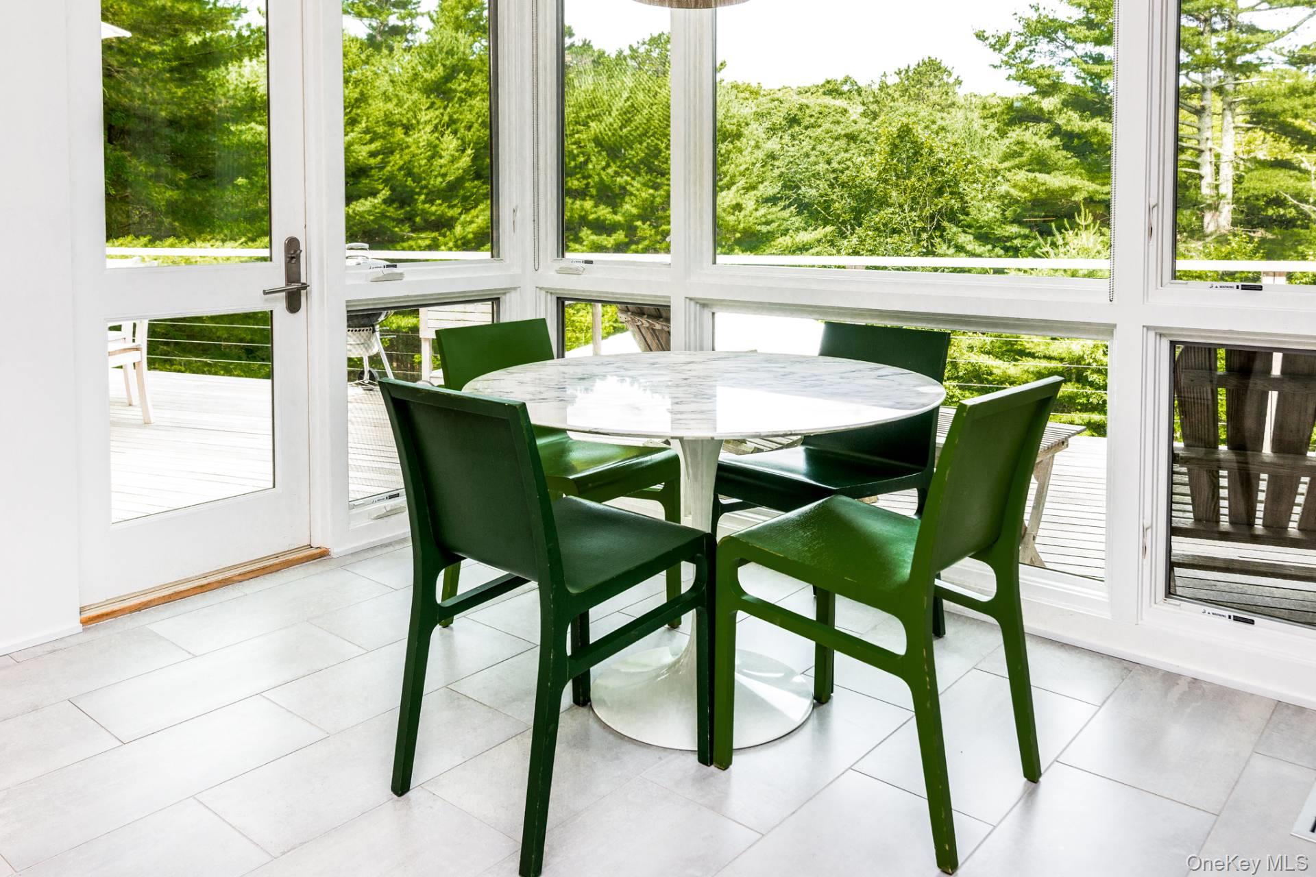 305 Two Holes Of Water Road, East Hampton, NY 11937