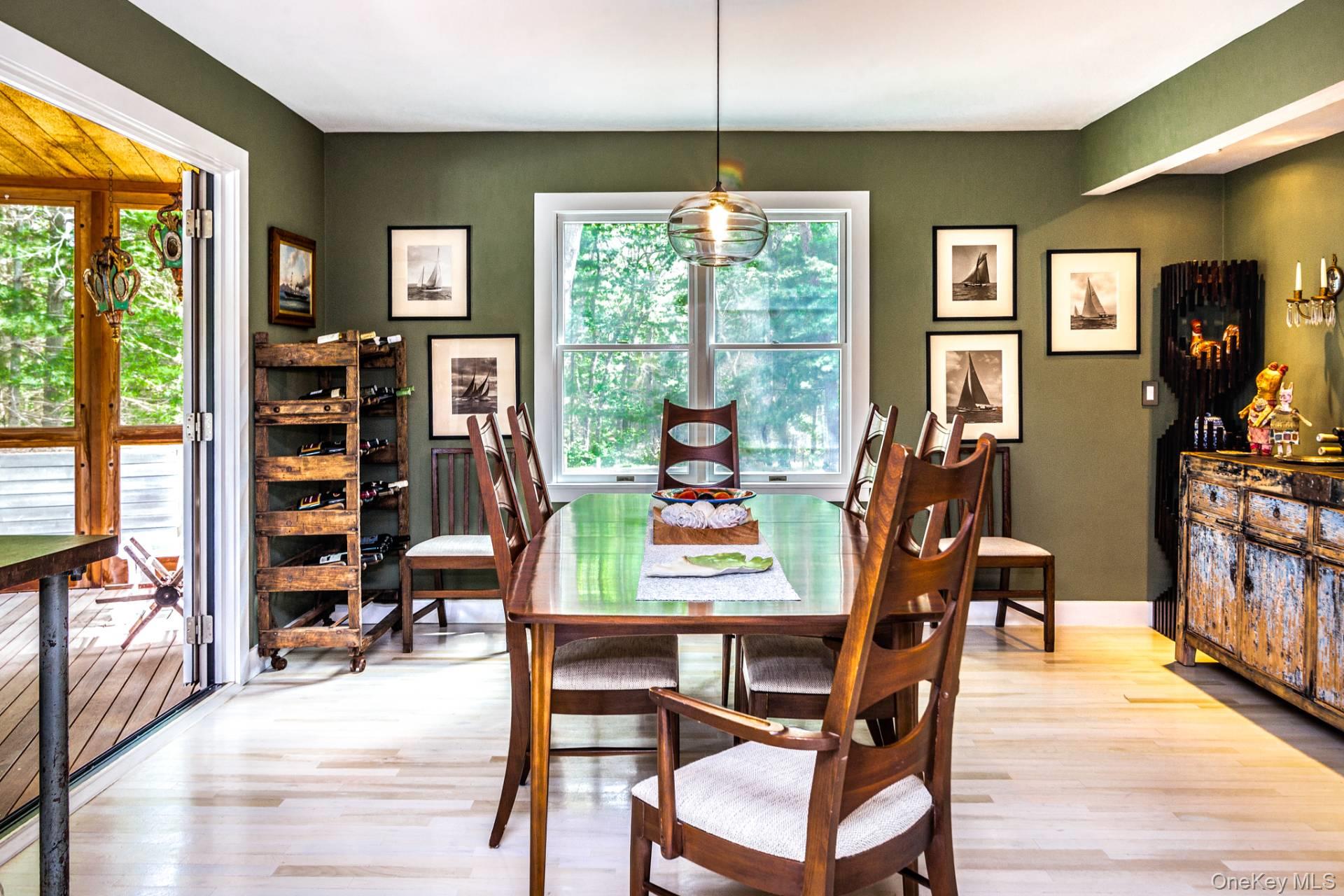 305 Two Holes Of Water Road, East Hampton, NY 11937