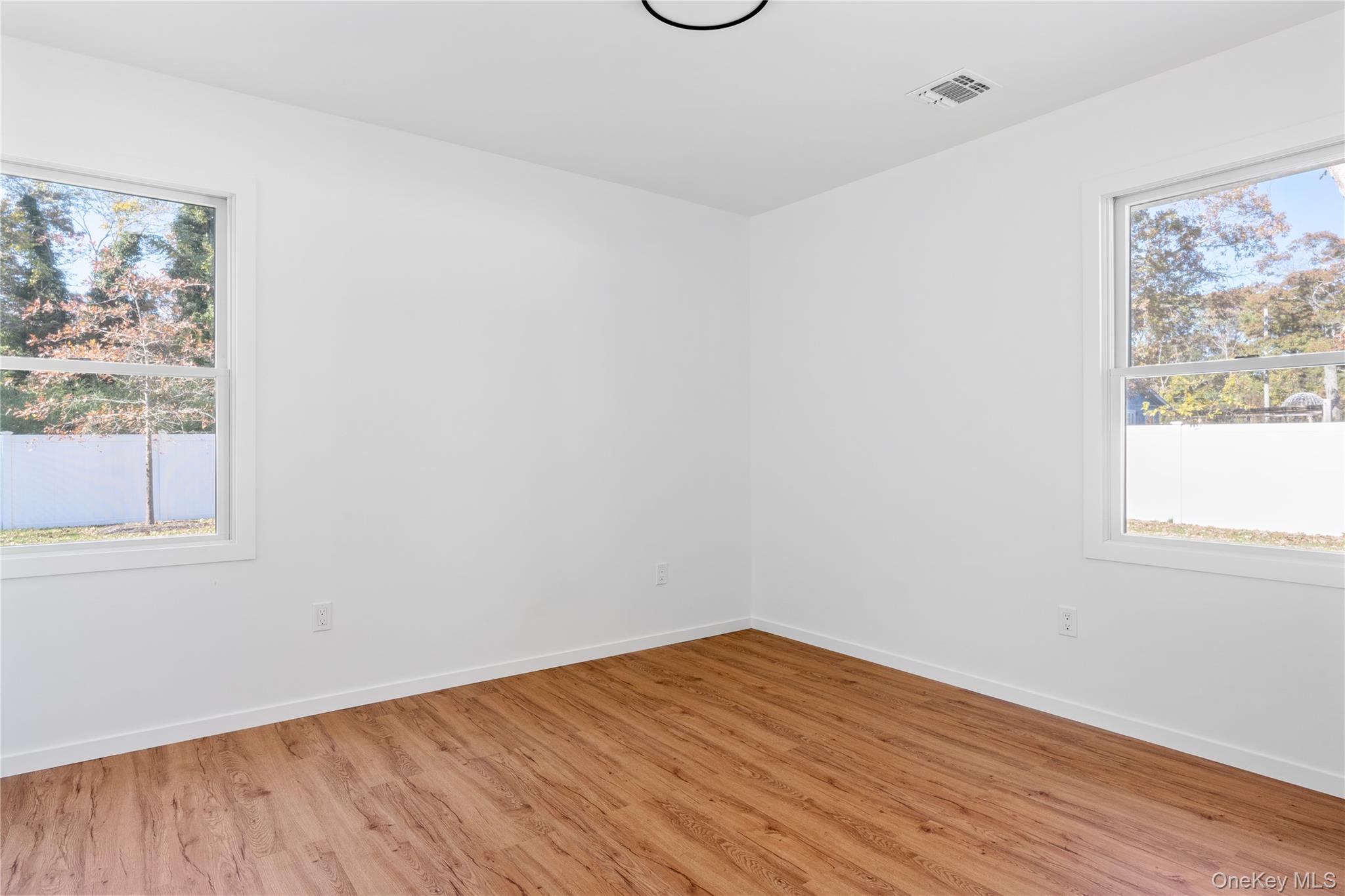 20 Mortimer Street, Westhampton, NY 11978