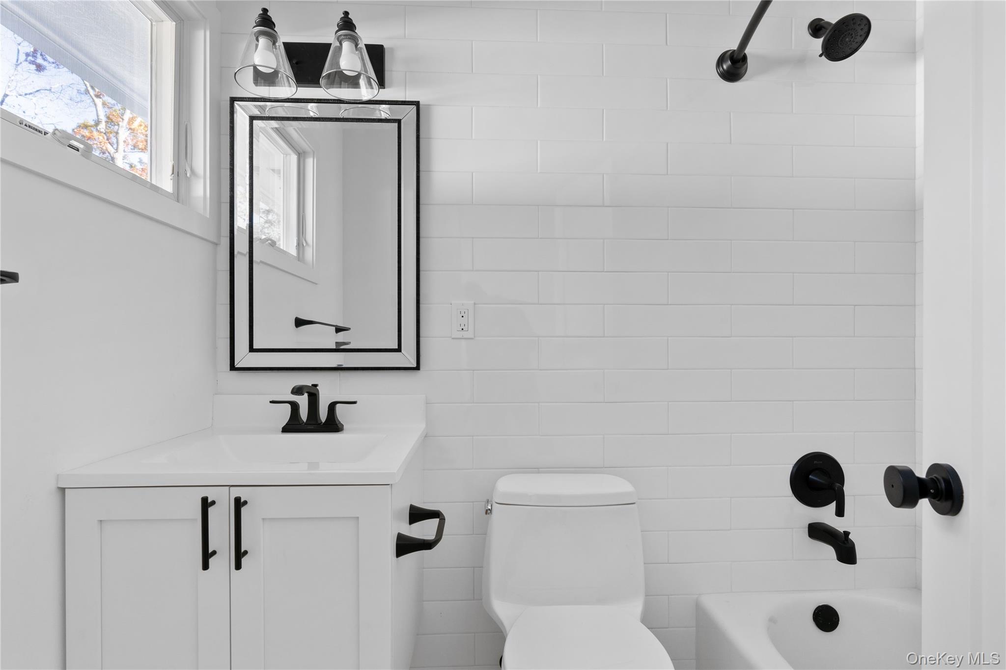 20 Mortimer Street, Westhampton, NY 11978