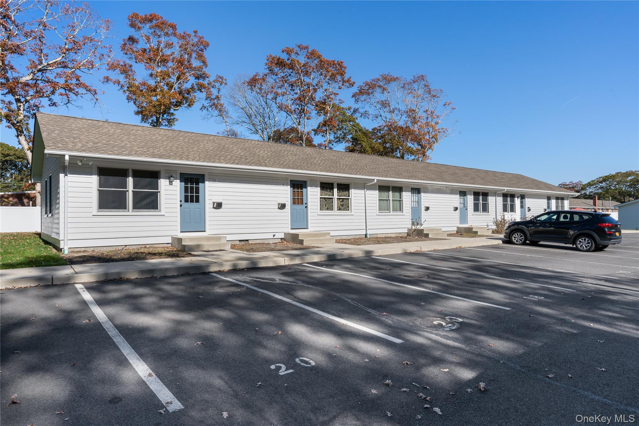 20 Mortimer Street, Westhampton, NY 11978