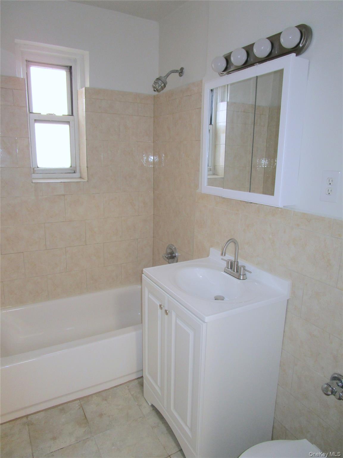 255 Bronx River Road # 3K, Yonkers, NY 10704