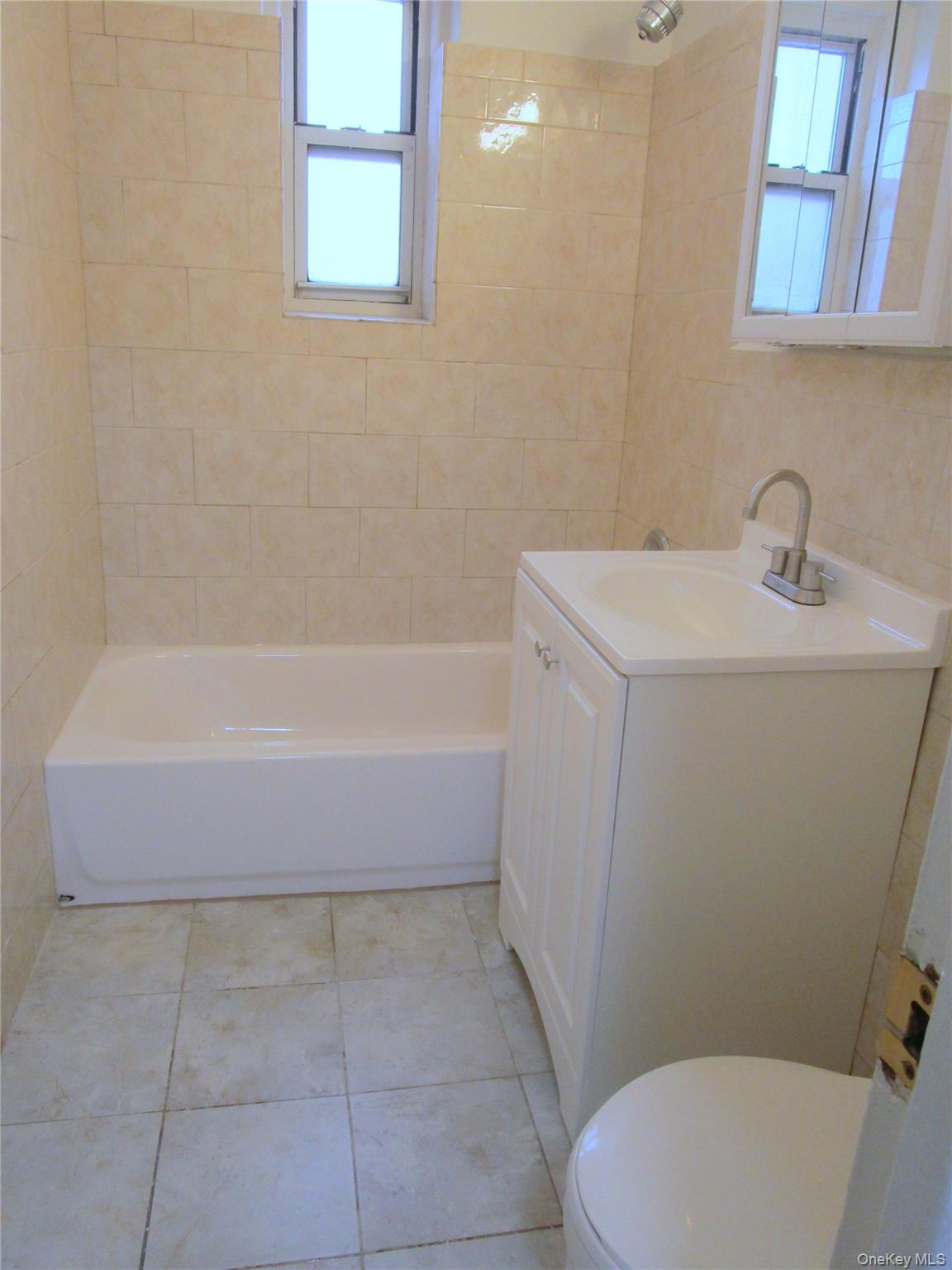 255 Bronx River Road # 3K, Yonkers, NY 10704