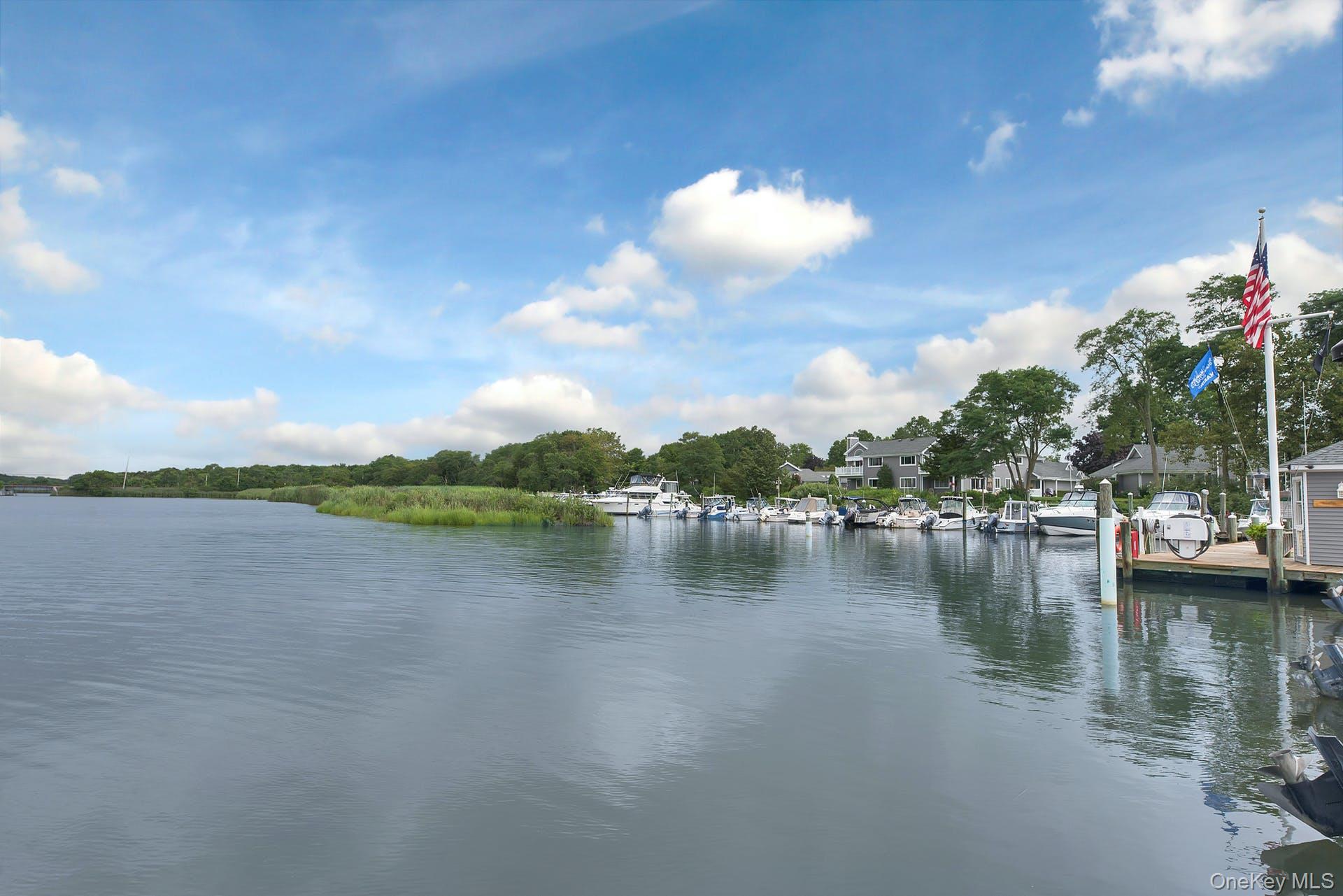 548 Highland Court, Moriches, NY 11955