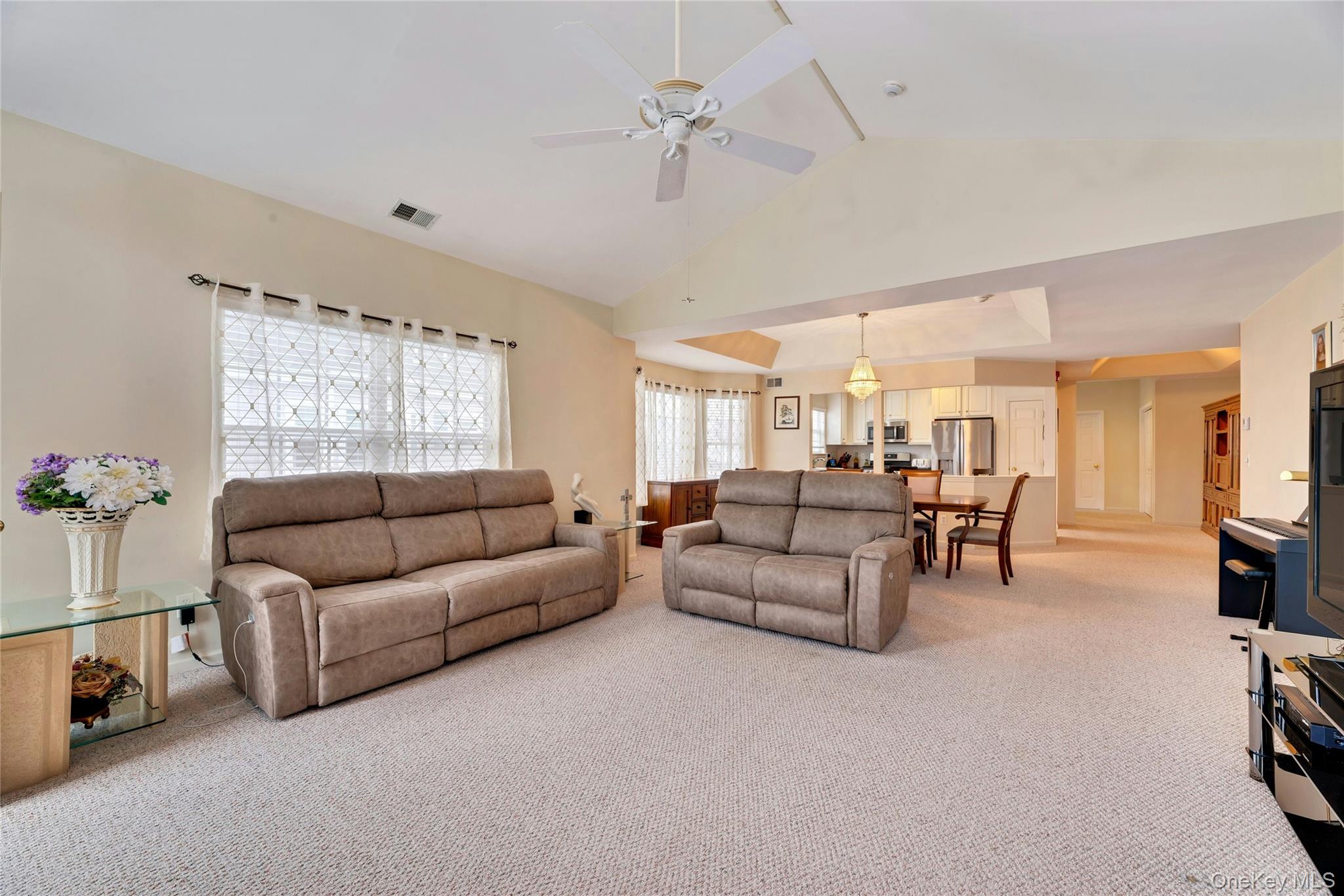 548 Highland Court, Moriches, NY 11955