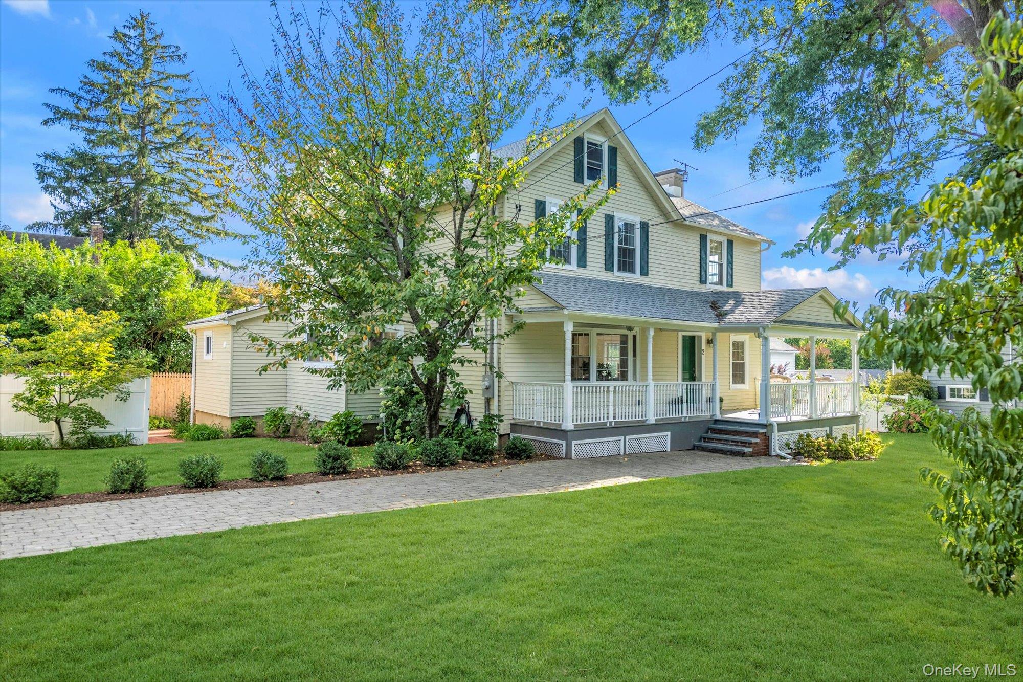 2 Smull Lane, Port Washington, NY 11050