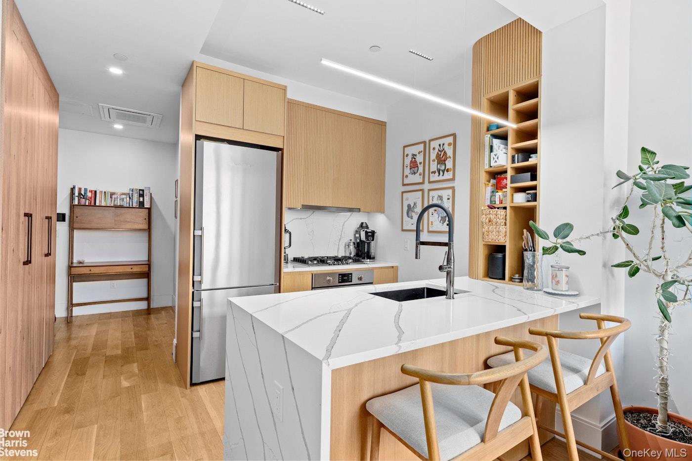 183 McGuinness Boulevard # 3A, Brooklyn, NY 11222