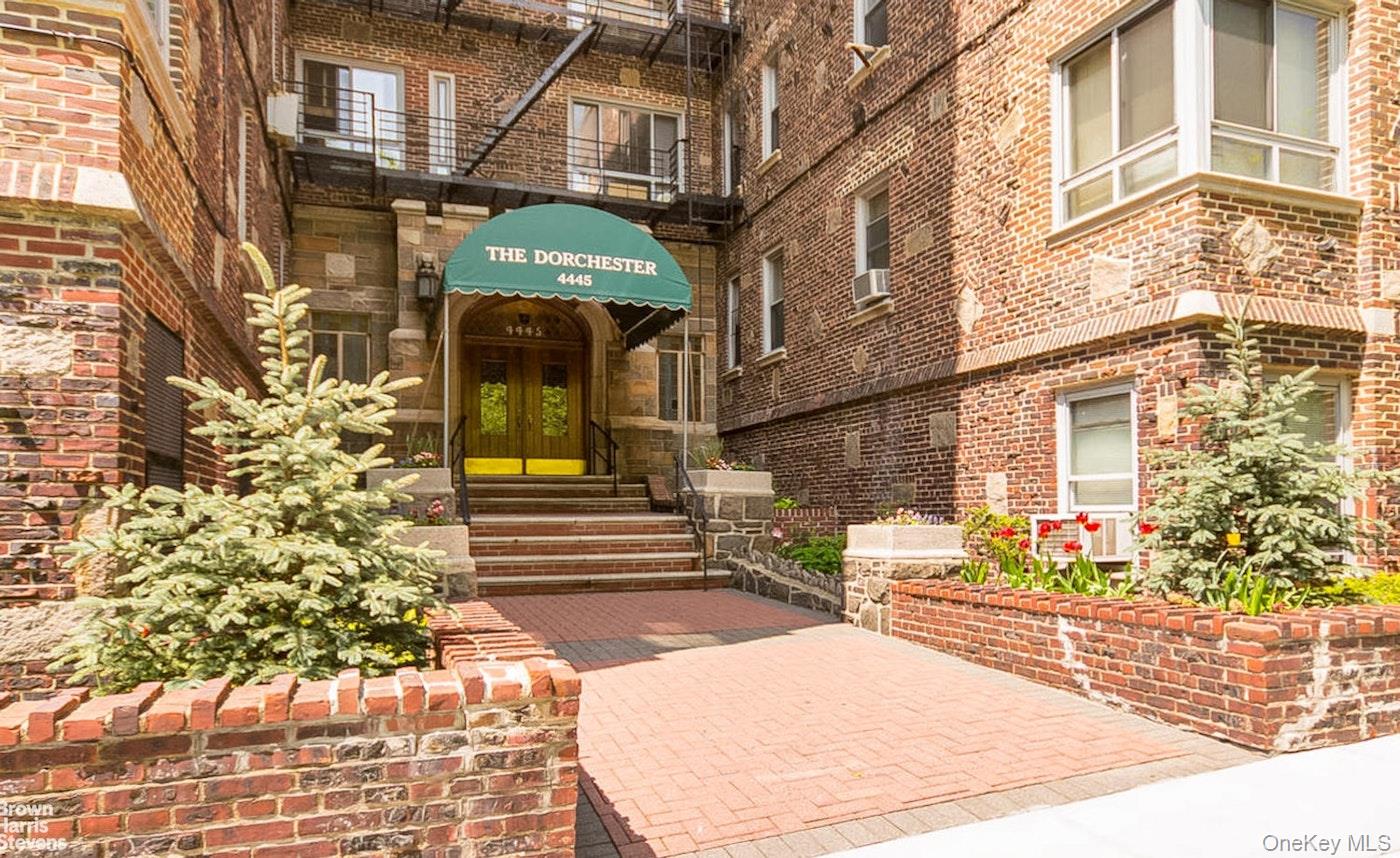 4445 Post Road # 3B, Bronx, NY 10471