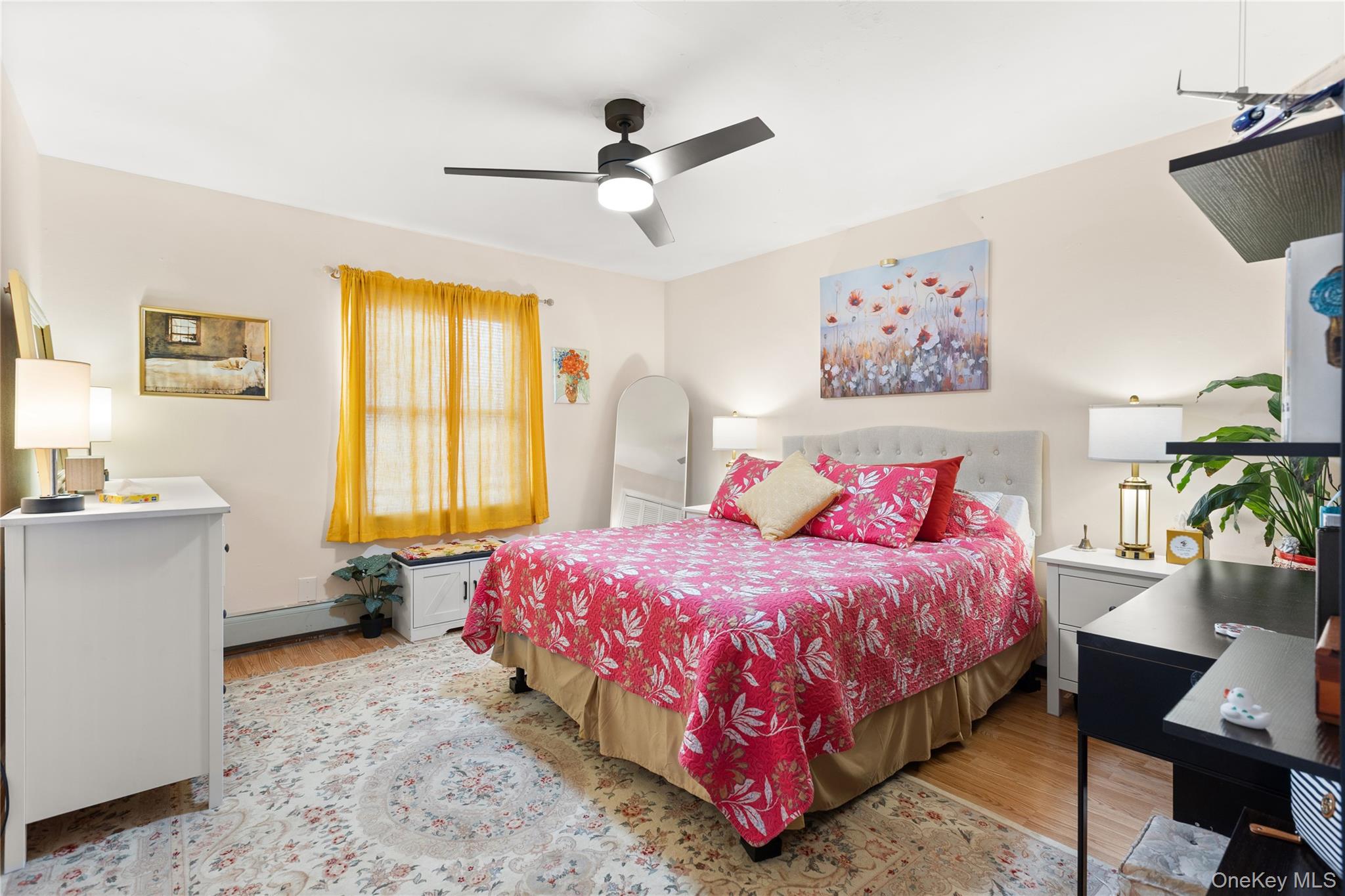 8 Garden Boulevard, Hicksville, NY 11801