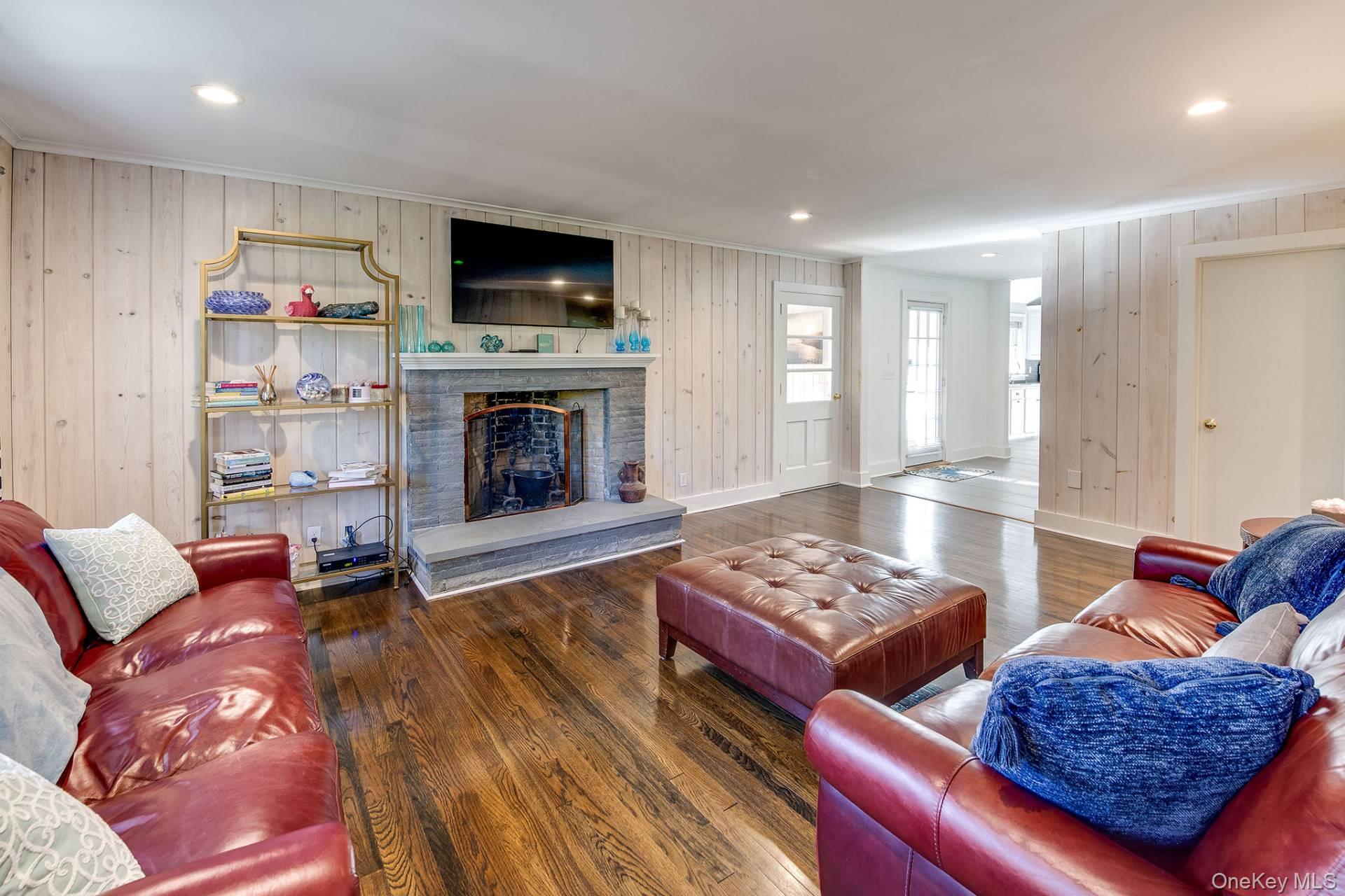 79 Bay View Drive W, Sag Harbor, NY 11963