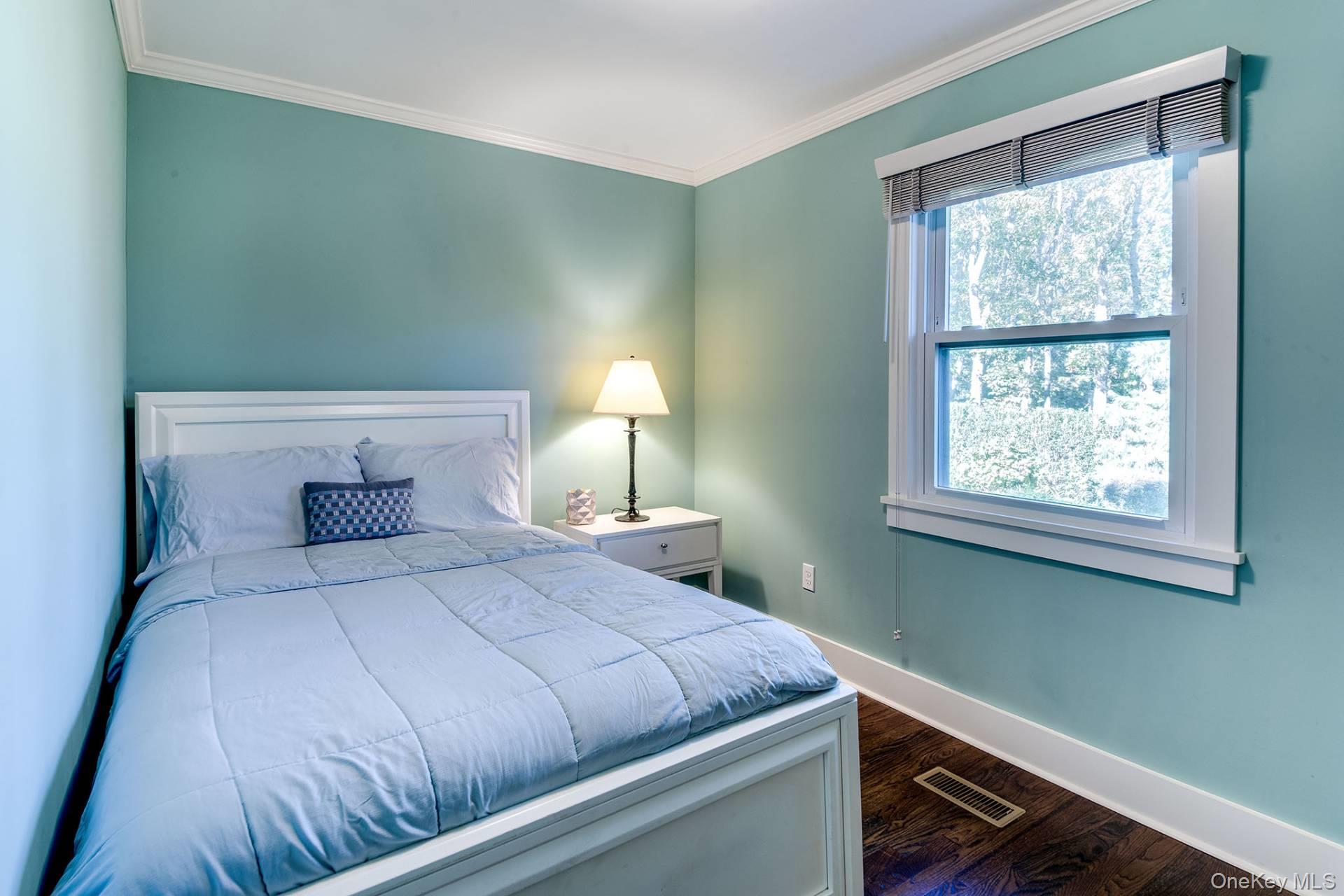 79 Bay View Drive W, Sag Harbor, NY 11963