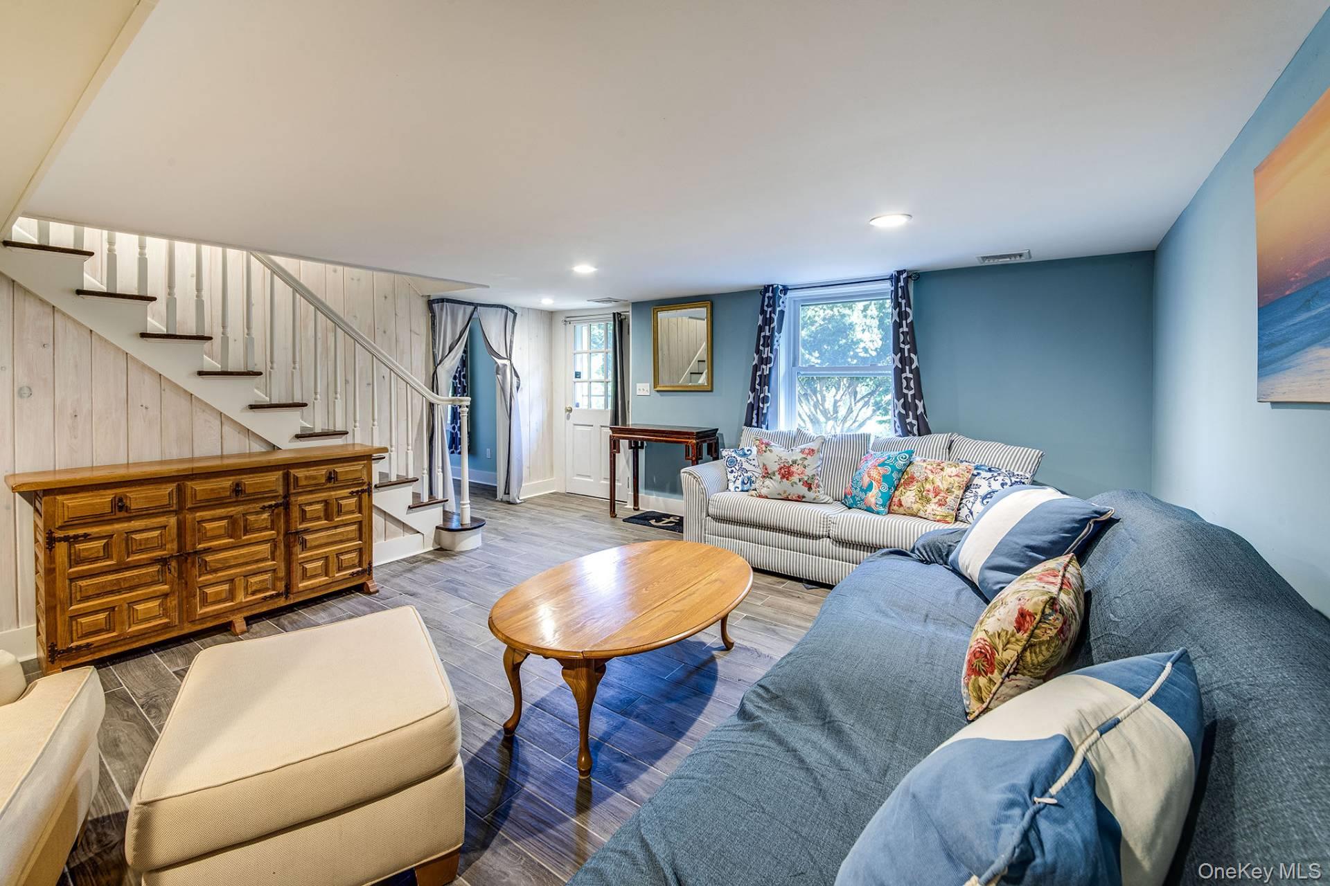 79 Bay View Drive W, Sag Harbor, NY 11963