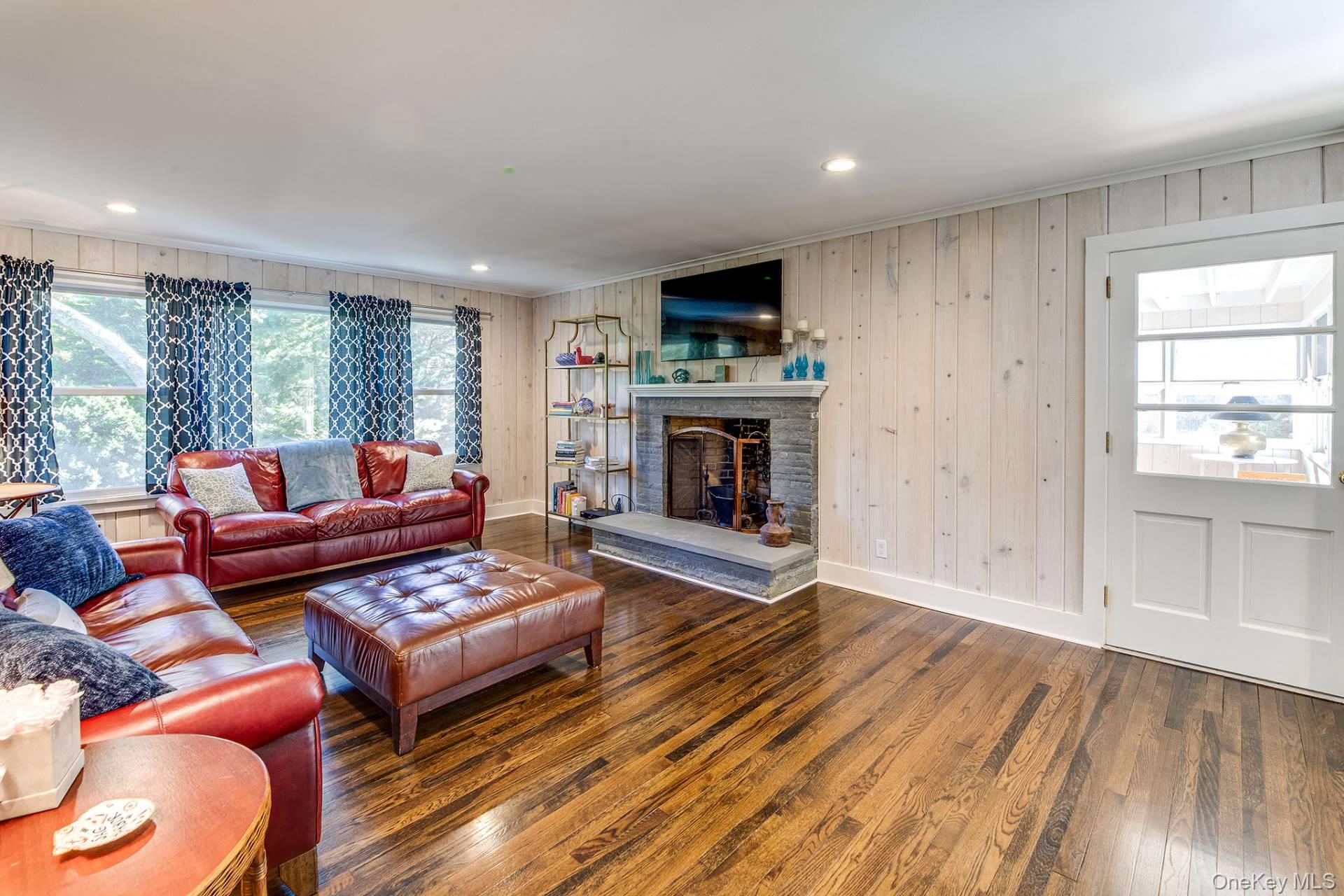 79 Bay View Drive W, Sag Harbor, NY 11963