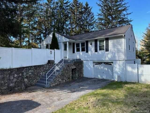 131 Spackenkill Road, Poughkeepsie, NY 12603