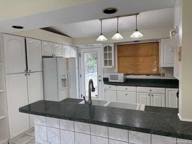 131 Spackenkill Road, Poughkeepsie, NY 12603