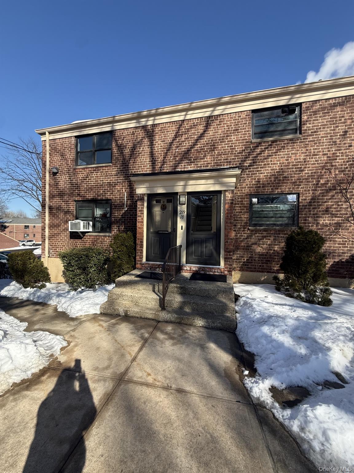 21918 74th Avenue # 2, Oakland Gardens, NY 11364