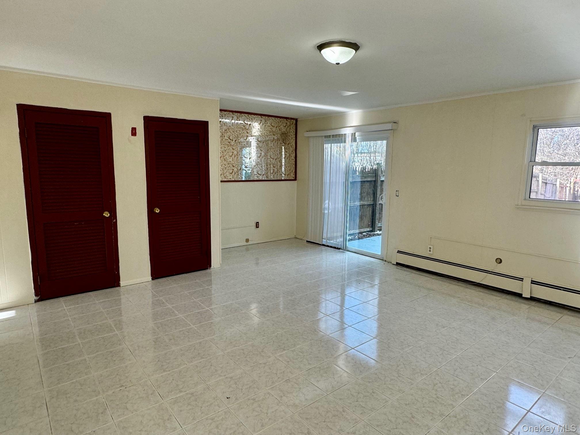 10 Chaucer Court, Middletown, NY 10941