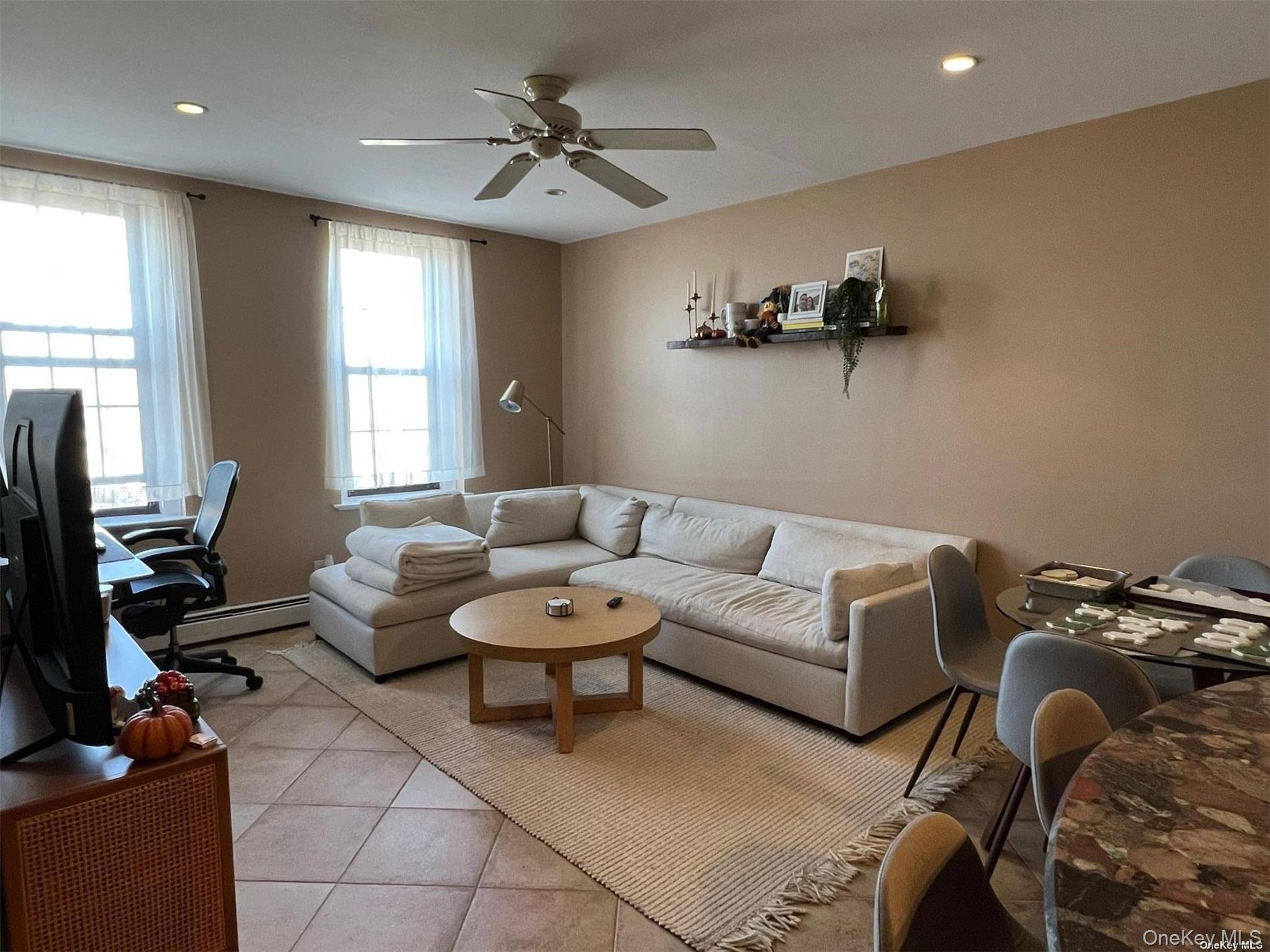 310 Riverside Boulevard # 5-H, Long Beach, NY 11561