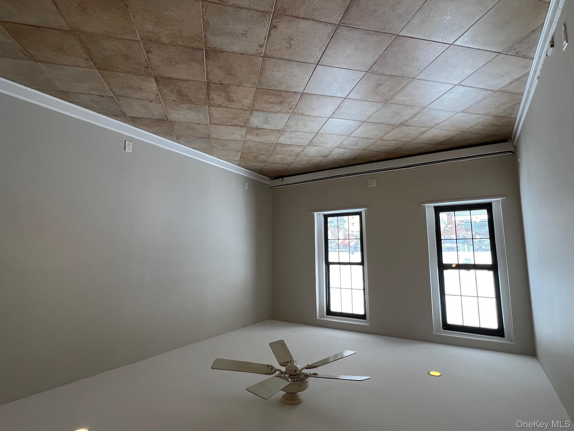 310 Riverside Boulevard # 5-H, Long Beach, NY 11561