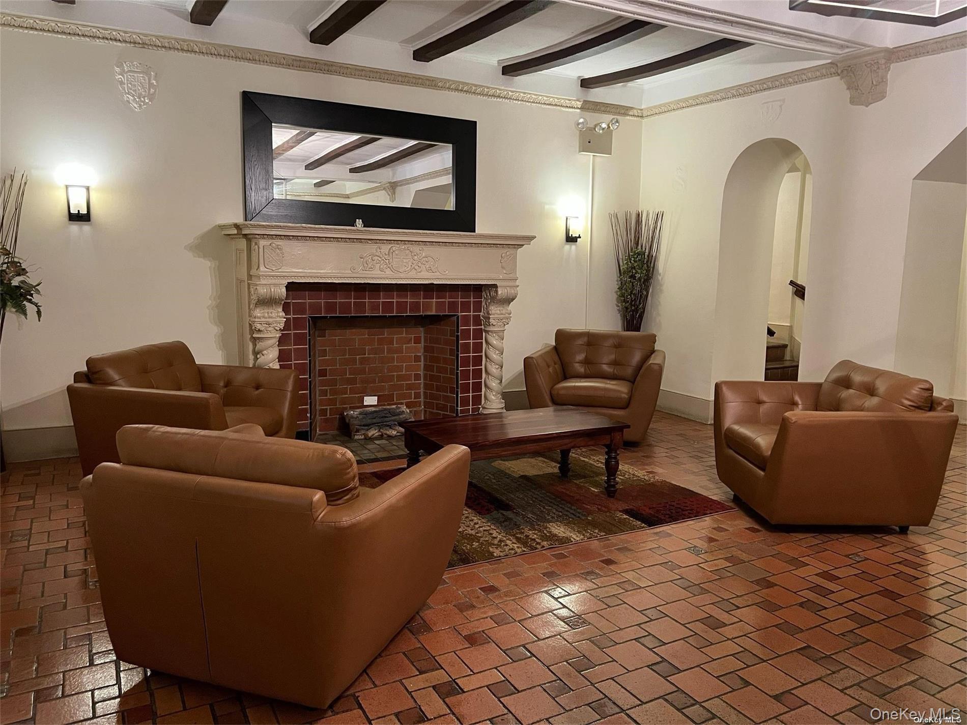 310 Riverside Boulevard # 5-H, Long Beach, NY 11561