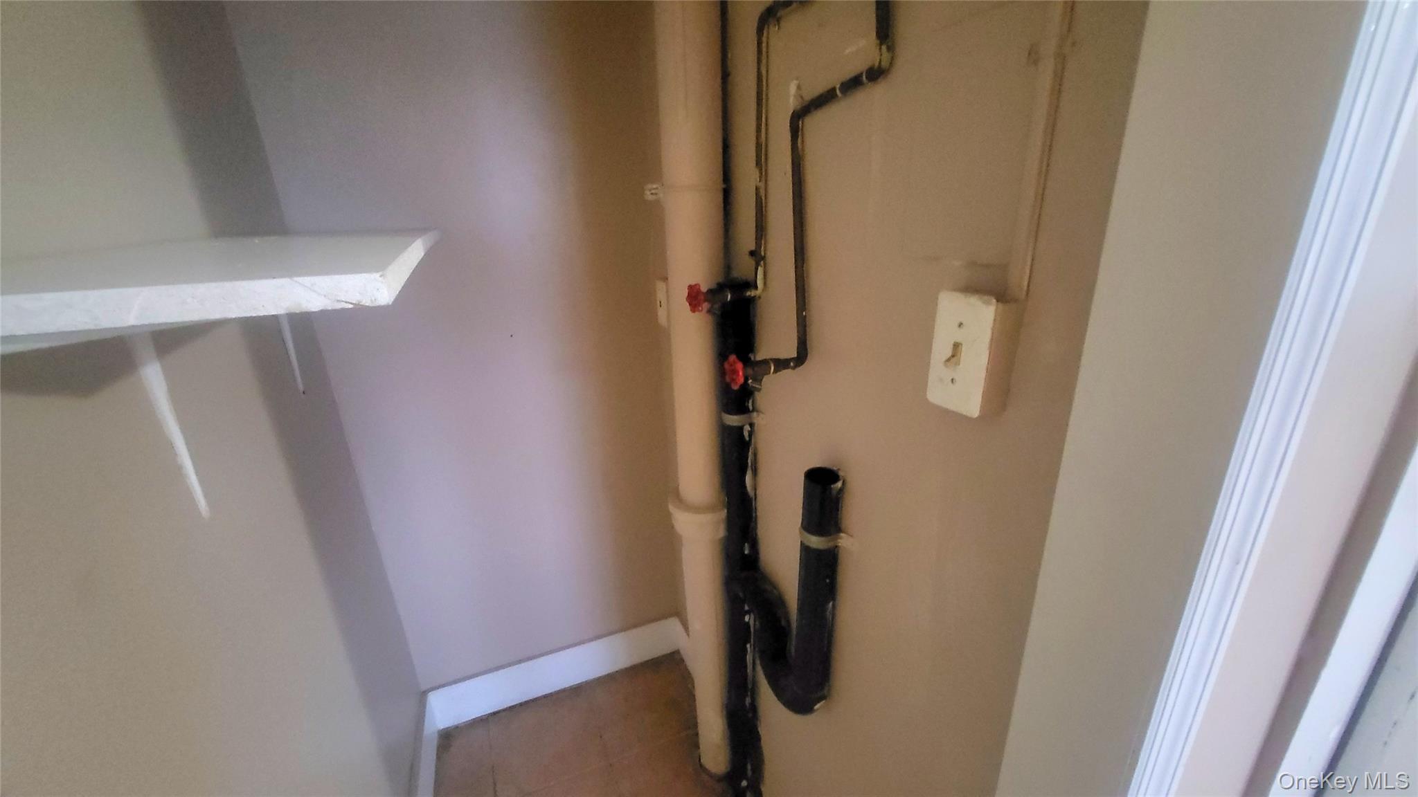 62 Catharine St, Poughkeepsie, NY 12601