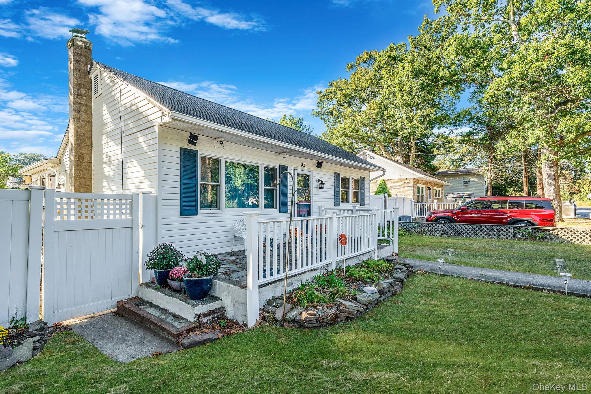 32 Pine Tree Drive, Shirley, NY 11967