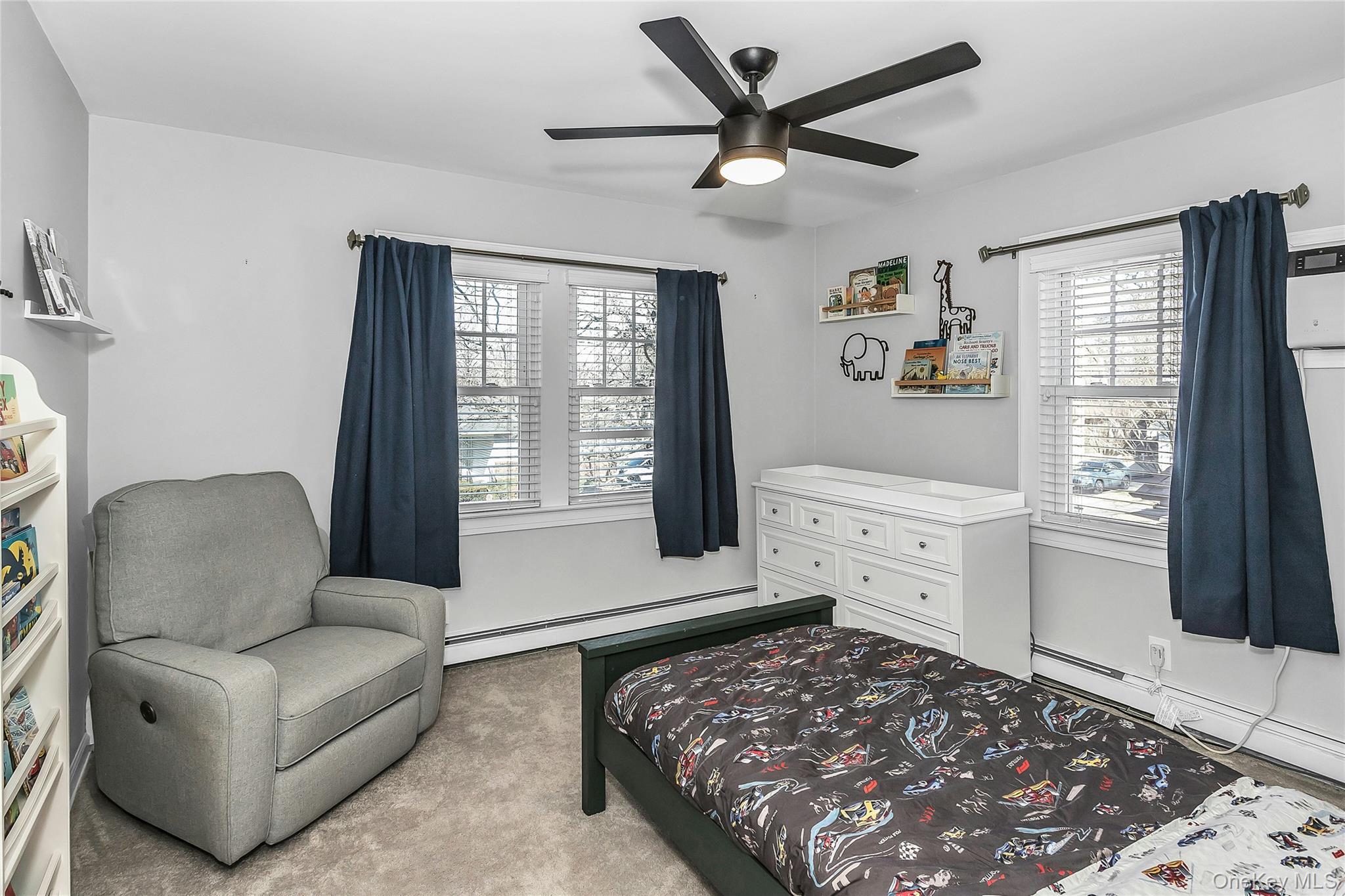 86 Taft Avenue, Lynbrook, NY 11563