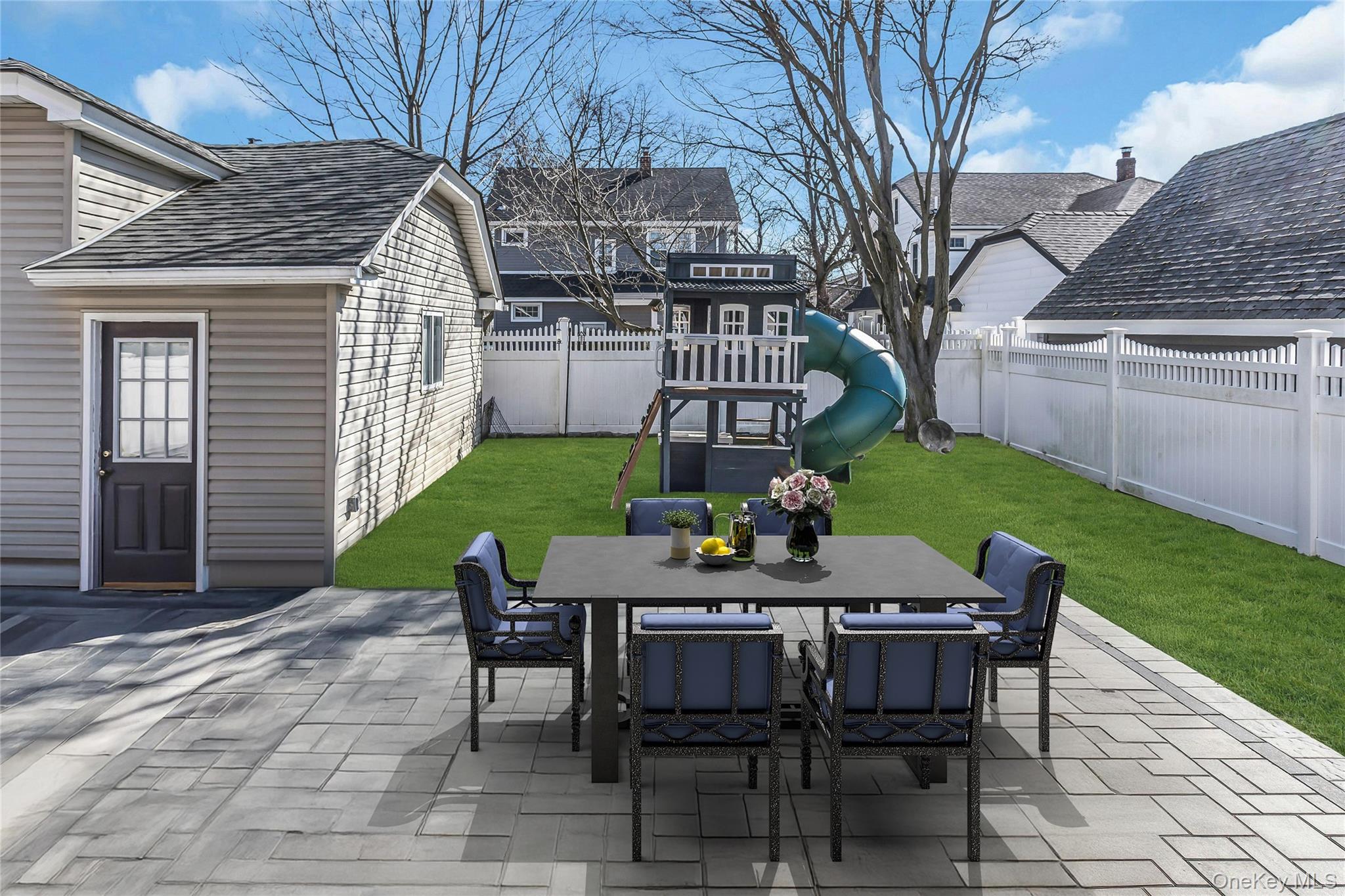 86 Taft Avenue, Lynbrook, NY 11563